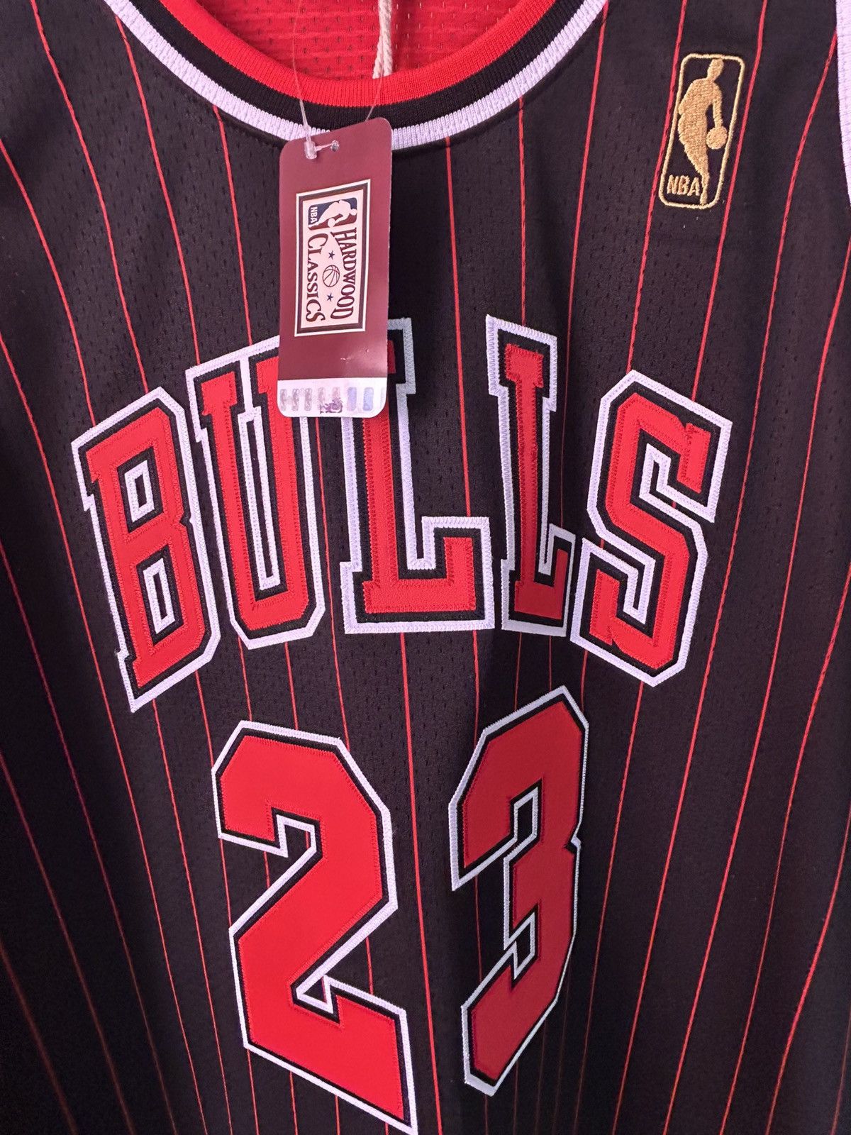 Mitchell & Ness × NBA × Vintage Authentic Michael Jordan Chicago Bulls Jersey Size US XXL / EU 58 / 5 - 4 Thumbnail