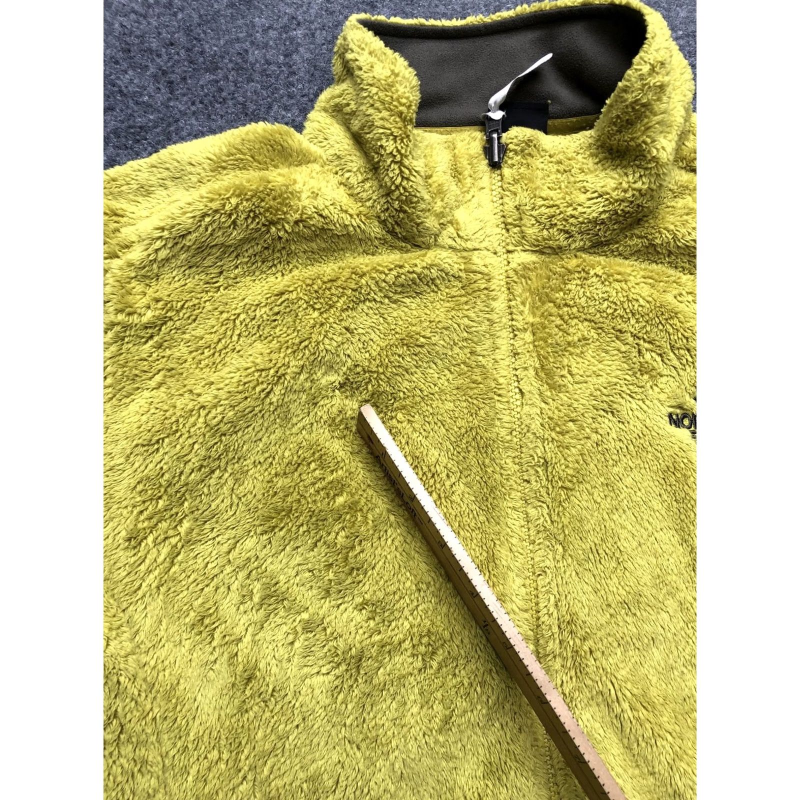The North Face North Face Womens XL Yellow Osito Fleece Jacket Full Zip Soft Fuzzy High Pile Size XL / US 12-14 / IT 48-50 - 6 Thumbnail