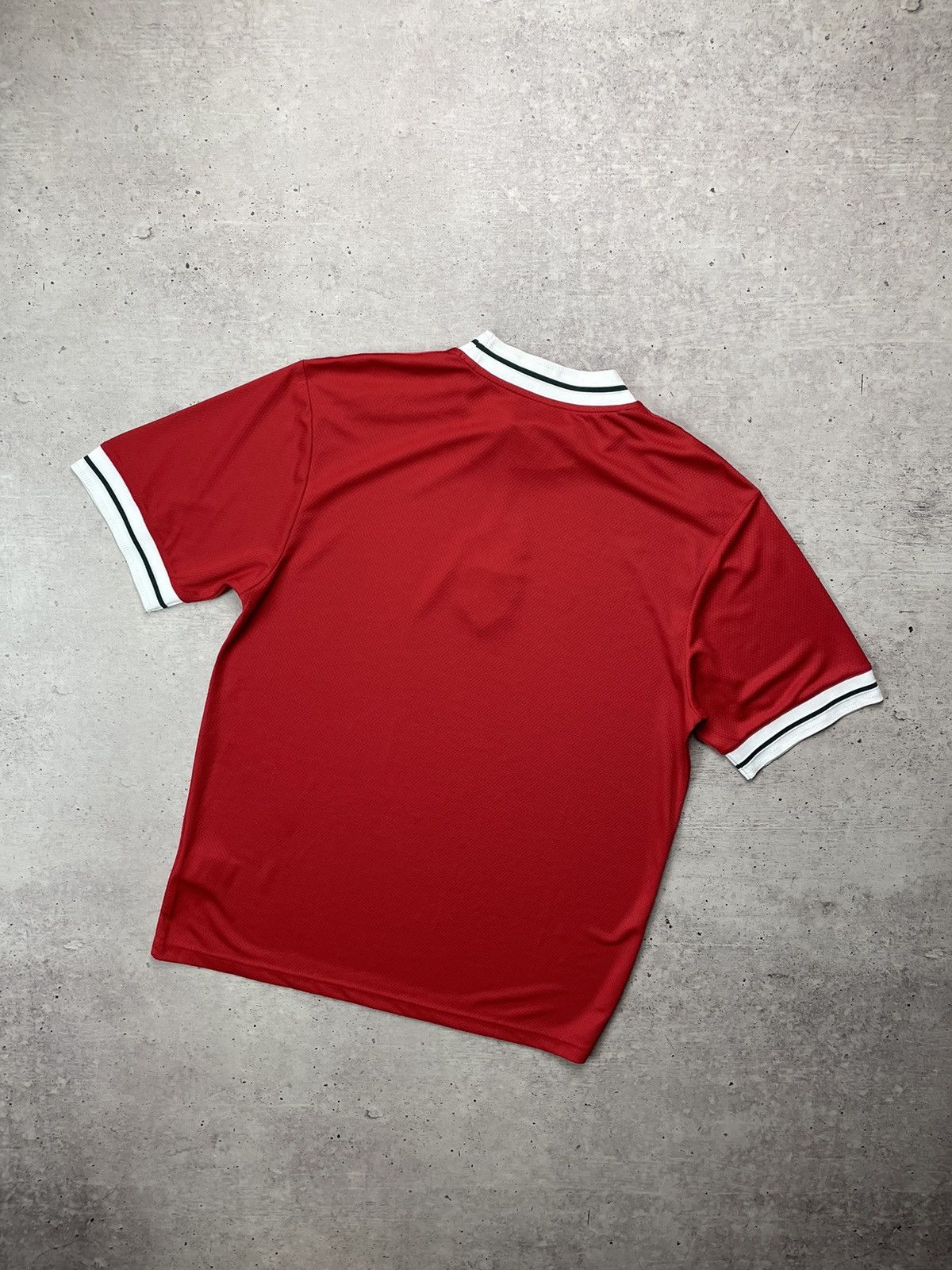 Adidas Adidas Wales 22/2023 kit centre logo Size US L / EU 52-54 / 3 - 7 Thumbnail