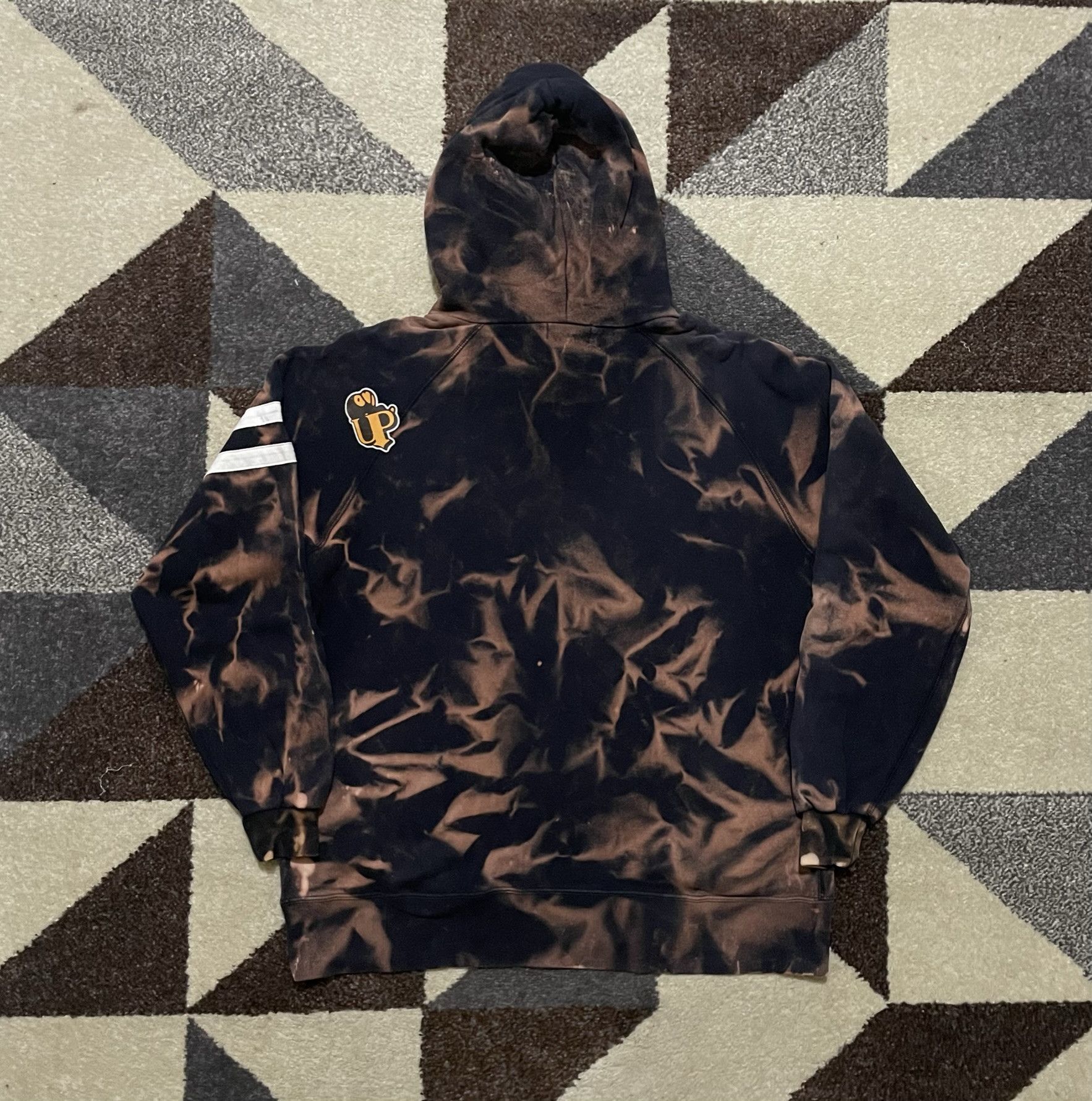 Bape Bape Pirate Tie Dye Pullover Hoodie Size US L / EU 52-54 / 3 - 4 Thumbnail