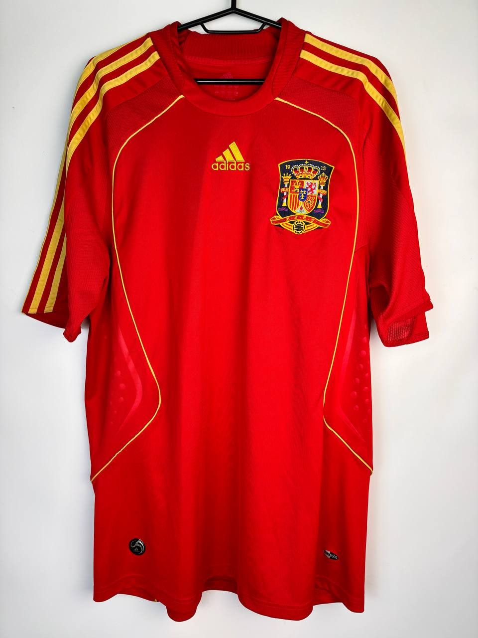 Adidas SPAIN 2008 2009 HOME SHIRT JERSEY ADIDAS MEN RED #9 TORRES Size US L / EU 52-54 / 3 - 1 Thumbnail