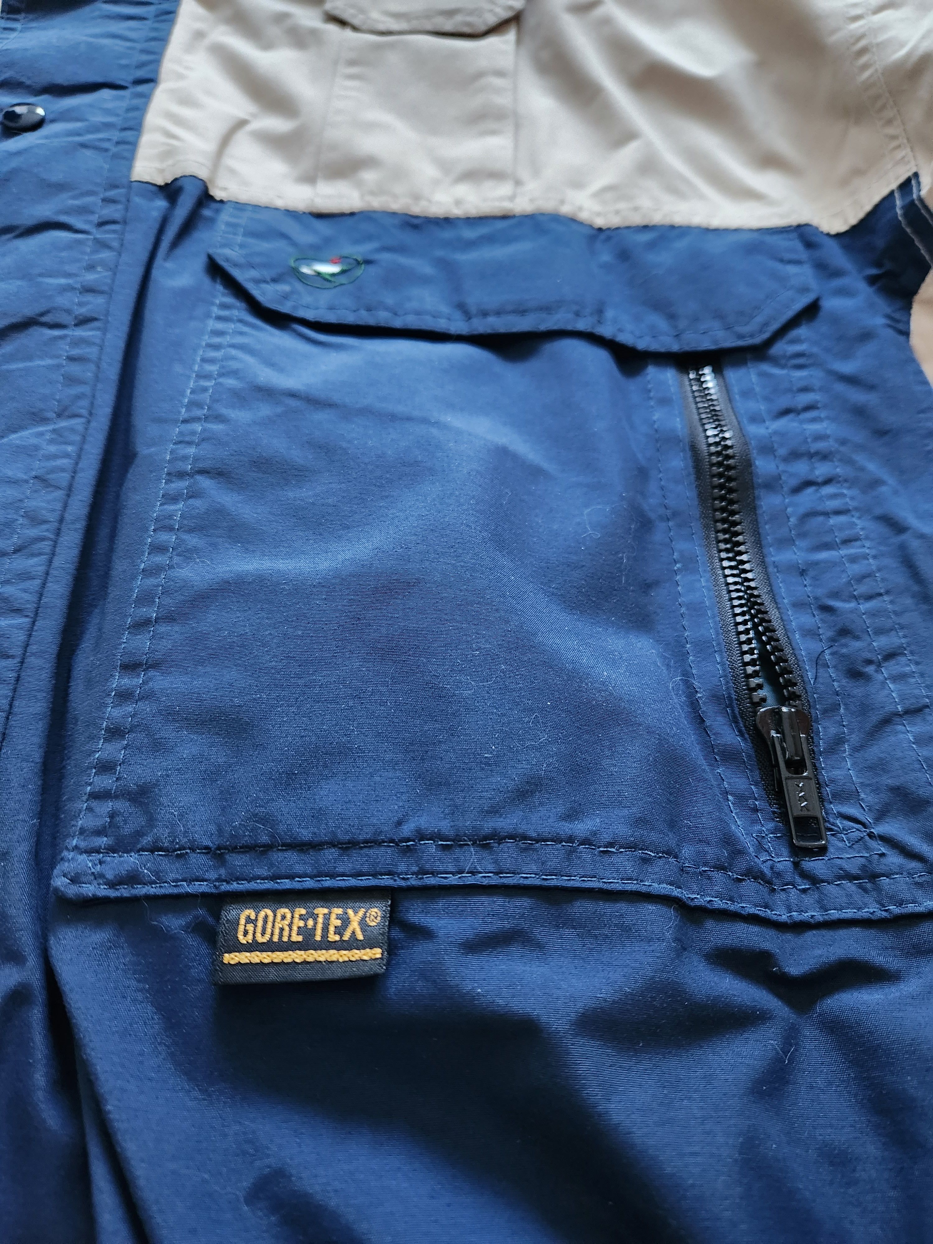 Other Vintage Gore-Tex Cropped Colour-Block High Neck Jacket Size US M / EU 48-50 / 2 - 3 Thumbnail