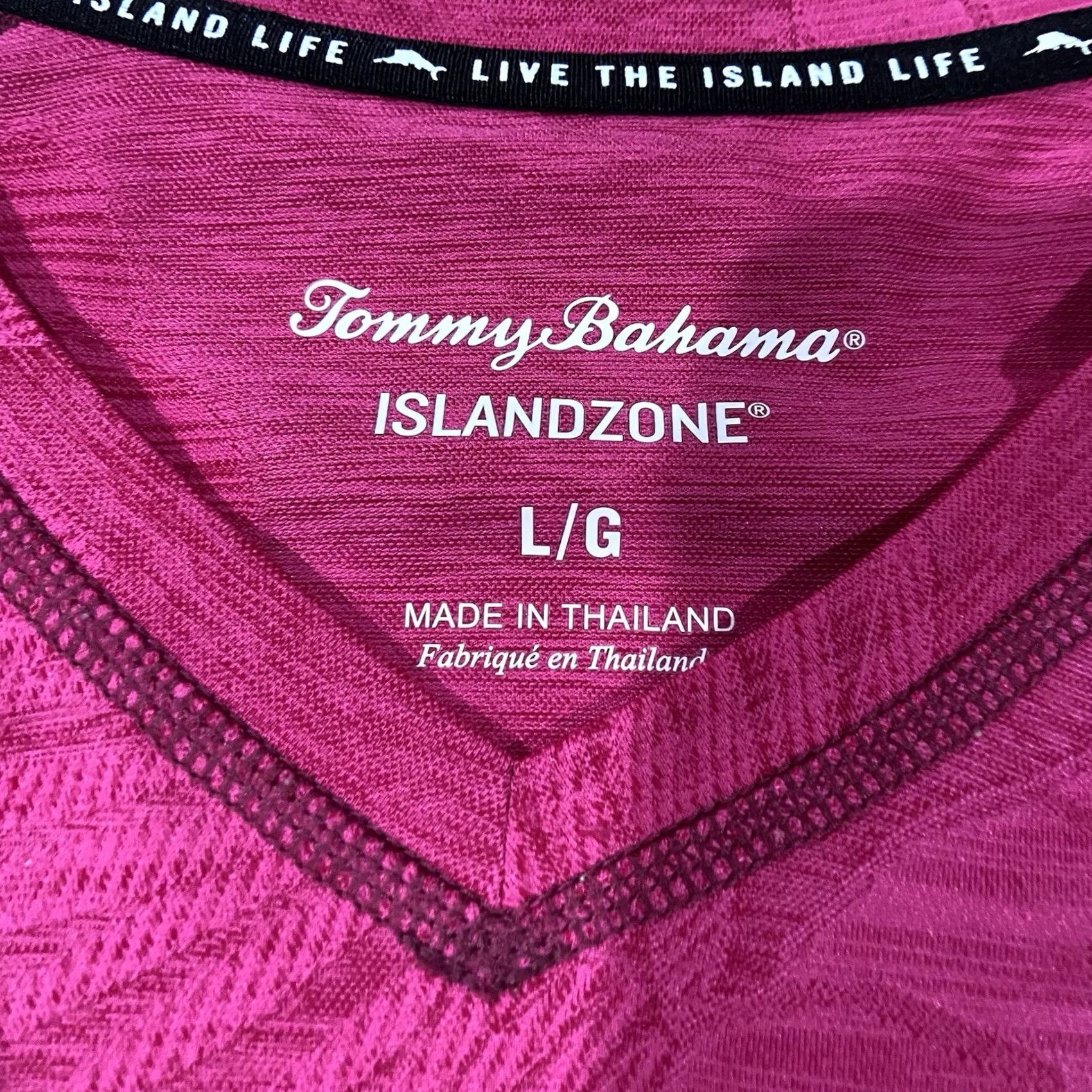 Tommy Bahama Tommy Bahama Shirt Mens Large Pink Island Zone Batik Leaves V Neck T-Shirt Design: Floral, Short Sleeve, Lightweight, Regular Fit Size US L / EU 52-54 / 3 - 4 Thumbnail