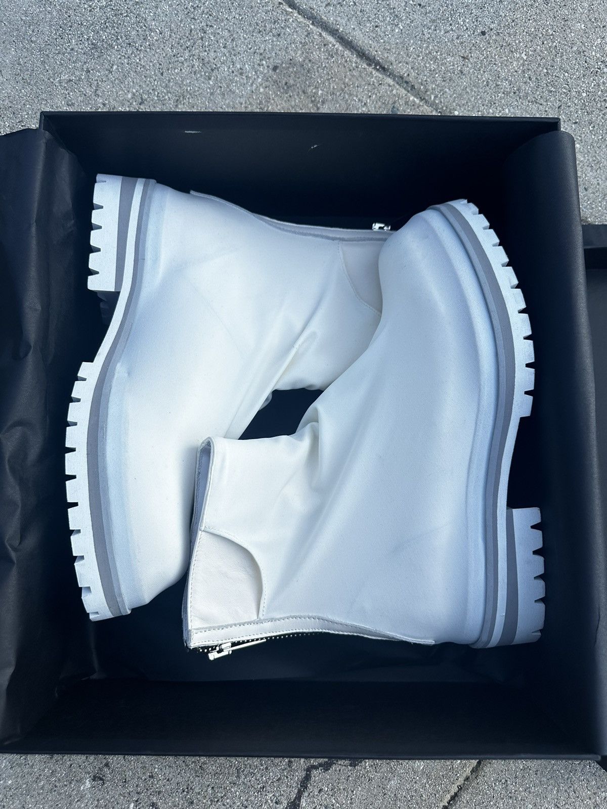 image of 424 On Fairfax 424 Marathon Boots White, Men's (Size 8)