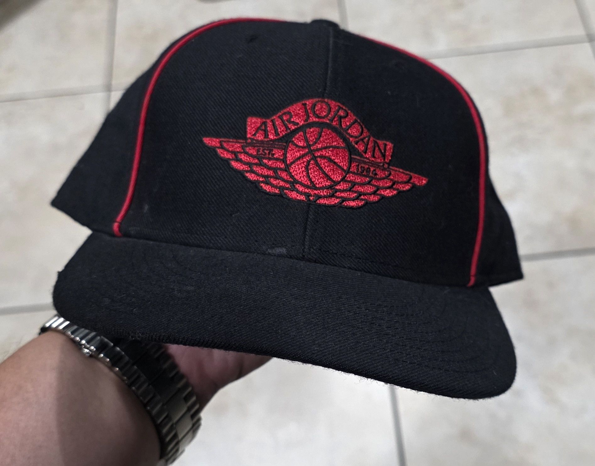 Jordan Brand Air Jordan Wings Vintage 7 1/4 Jumpman Hat Fitted Size ONE SIZE - 1 Thumbnail