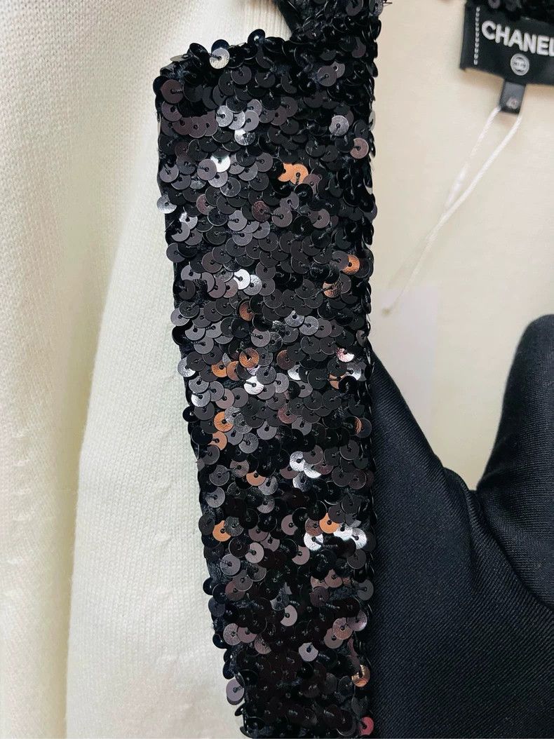 Chanel Chanel Black and white color matching sequin lapel cashmere Size S / US 4 / IT 40 - 6 Thumbnail