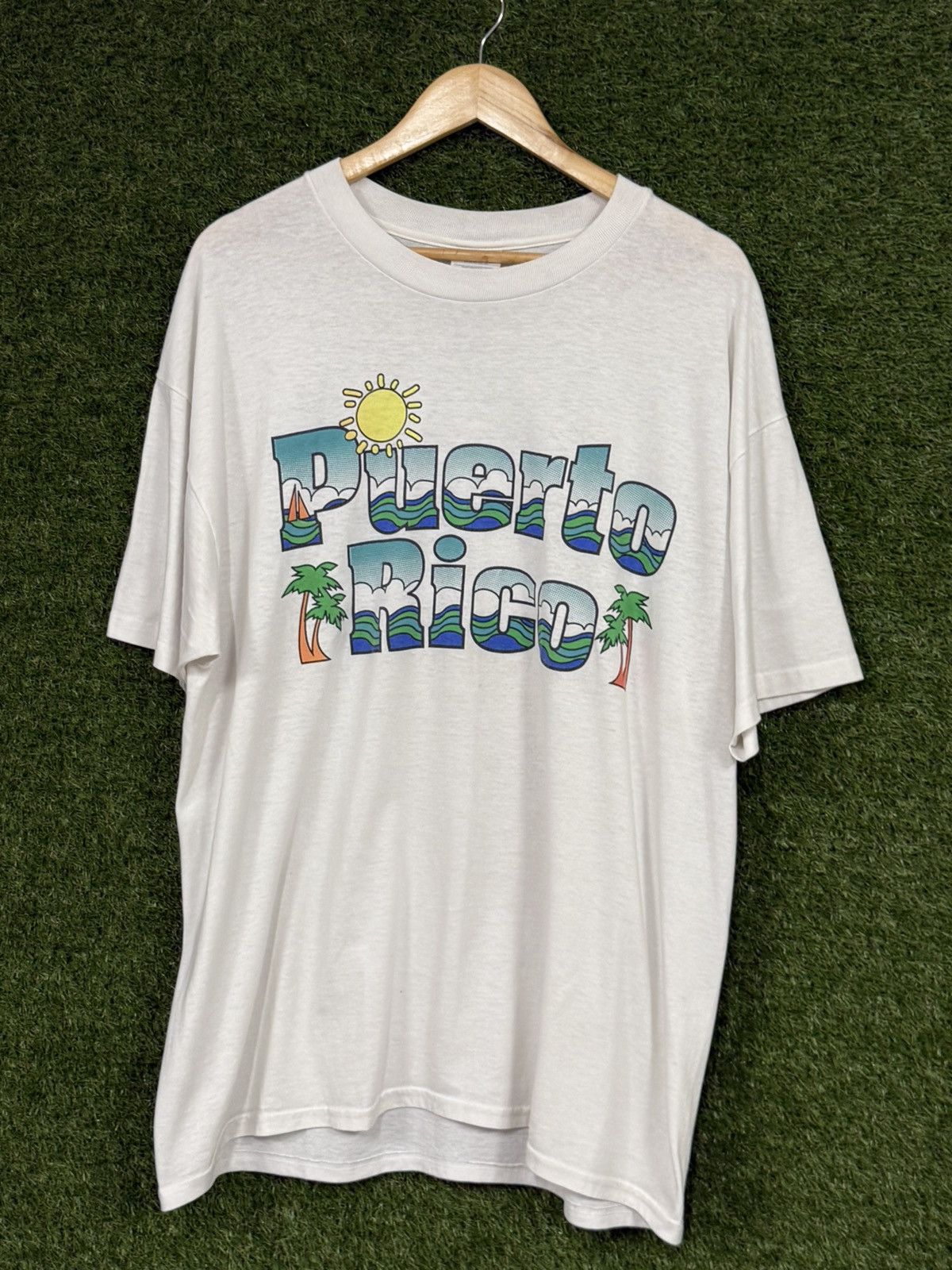 Vintage Vintage Puerto Rico White Sunshine Palm Tree PR Hanes Tee XL Size US XL / EU 56 / 4 - 1 Thumbnail