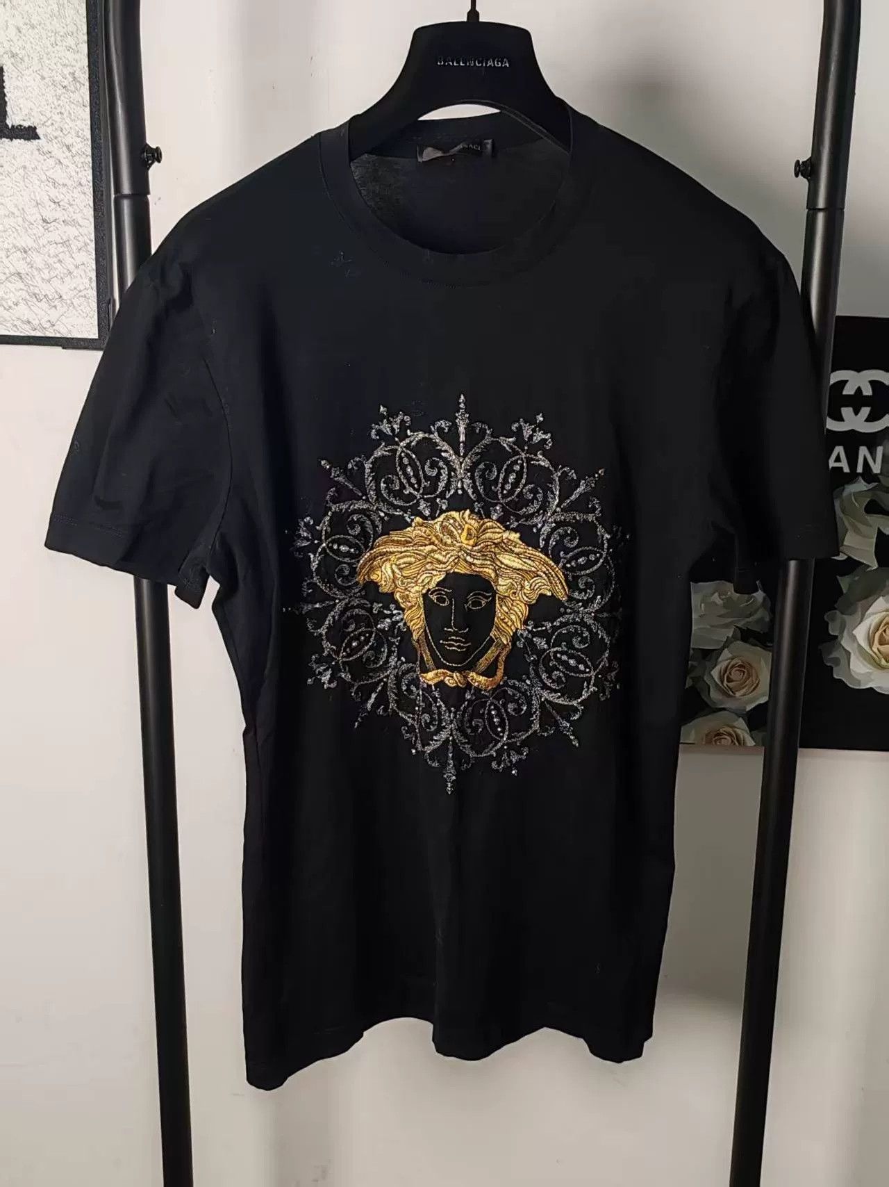 Versace Versace Embroidered Logo Short Sleeve Top Size US M / EU 48-50 / 2 - 1 Thumbnail