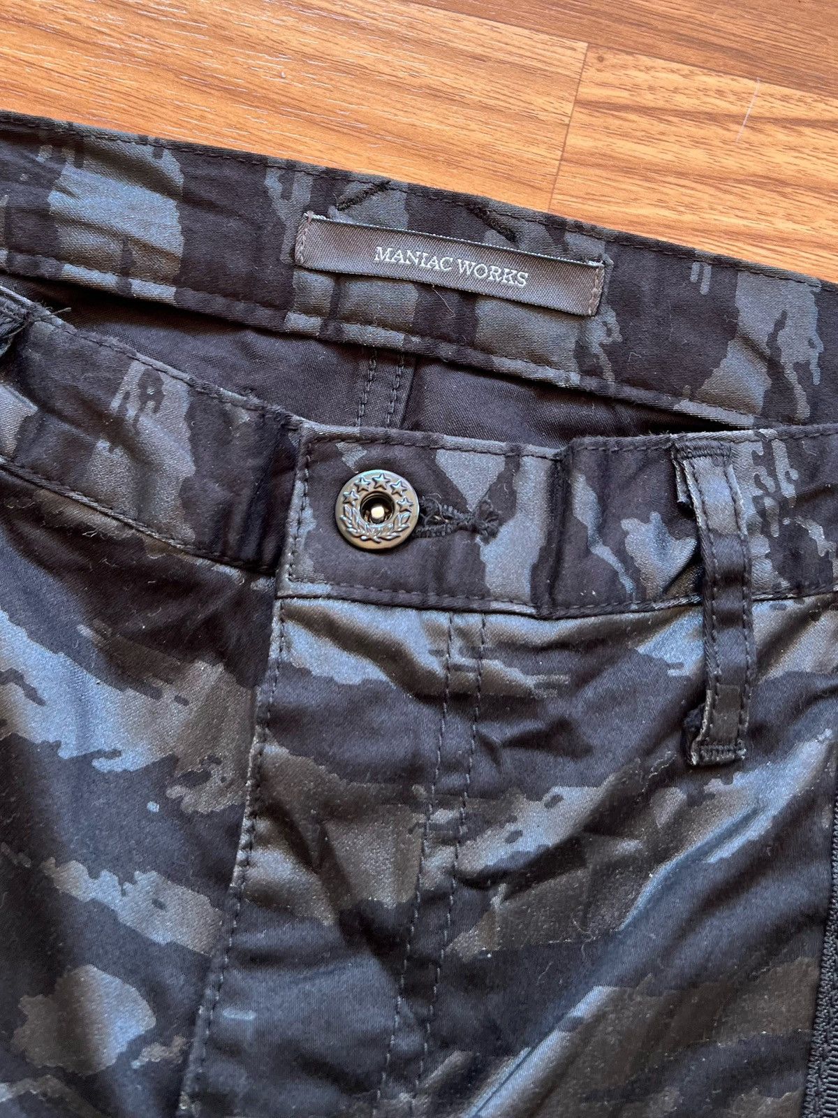 If Six Was Nine if six was nine maniacworks camo y2k pants Size 30" / US 8 / IT 44 - 7 Thumbnail