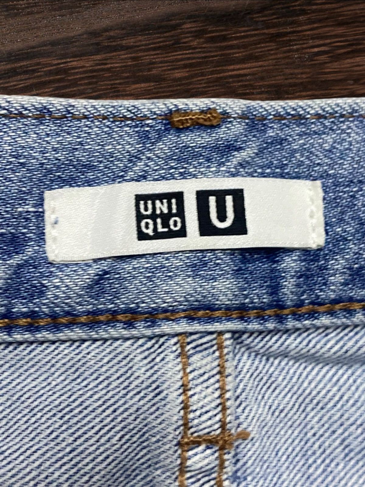 Uniqlo Vintage Uniqlo Light Wash Super Baggy Jeans Size 26" / US 2 / IT 38 - 12 Thumbnail