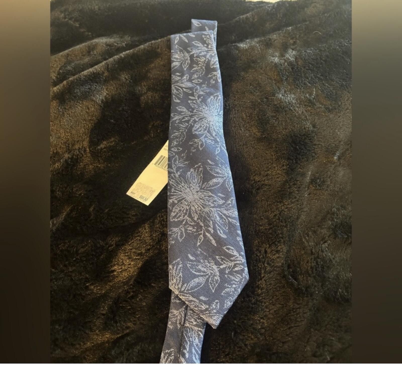 Michael Kors ( Michael Kors) Navy Floral Tie Size ONE SIZE - 1 Thumbnail
