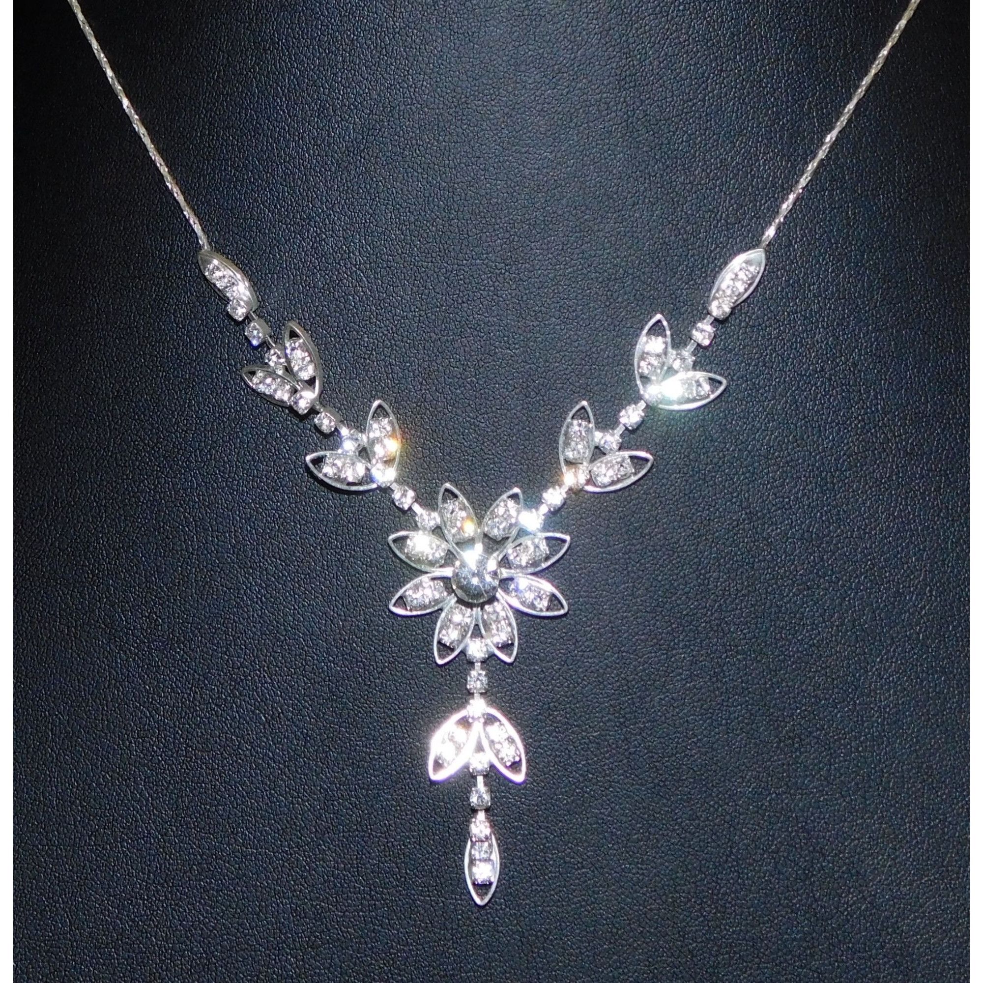 Other Fairycore Bridal Rhinestone Floral Silver Tone Necklace Size ONE SIZE - 3 Thumbnail