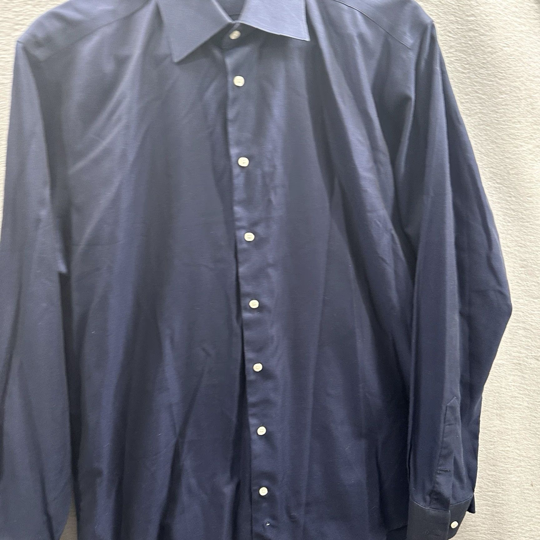 Suitsupply Suitsupply Shirt Mens 43 17 Pure Cotton Traveller Navy Blue Button Sheen Preppy Shirt Men Slimming Classic Button-Up Collar Size US XL / EU 56 / 4 - 3 Thumbnail