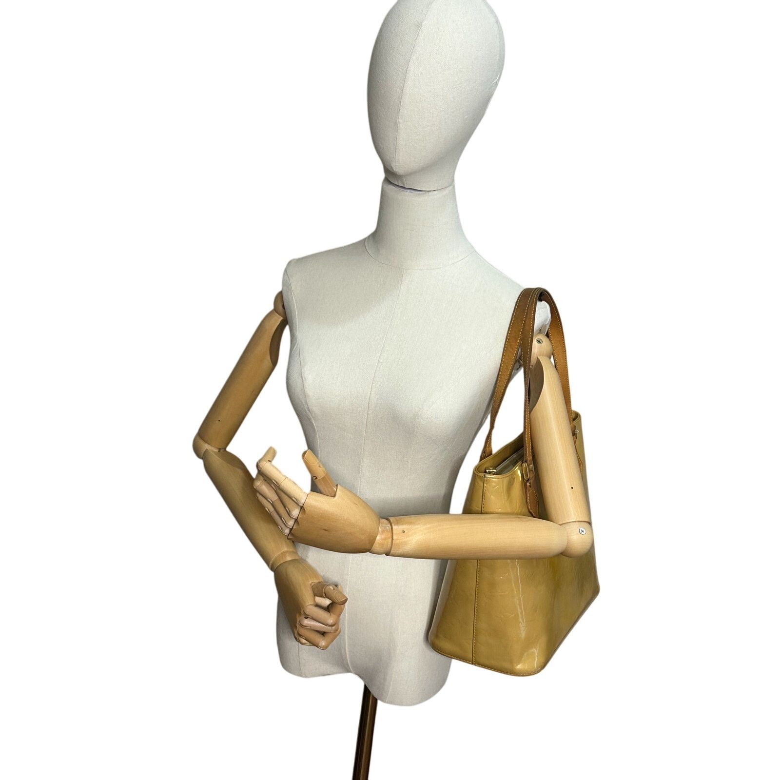 Louis Vuitton Louis Vuitton Monogram Vernis Houston Hand Bag Size ONE SIZE - 20 Thumbnail