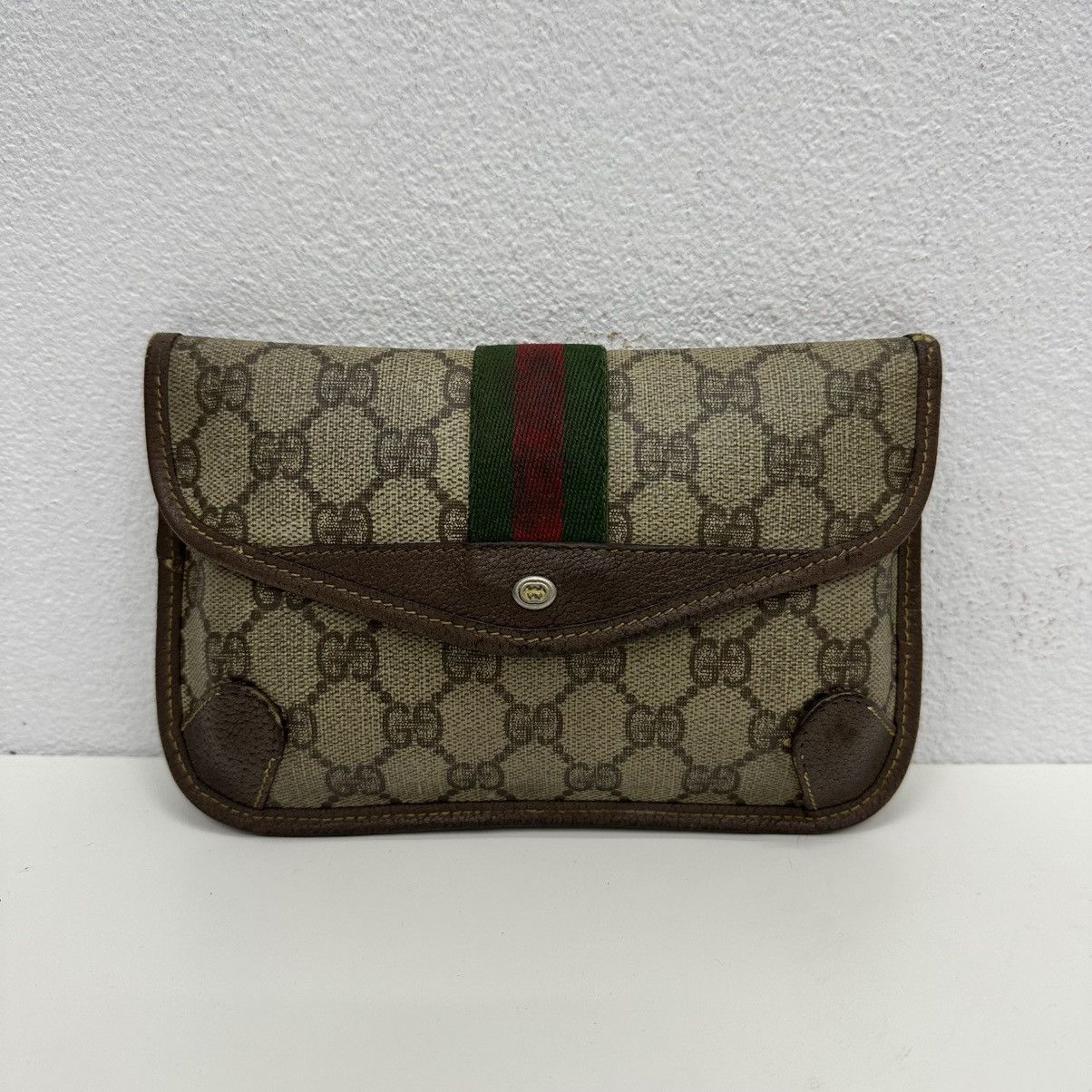 Gucci ‼️YES‼️ AUTHENTIC VINTAGE GUCCI GG SUPREME POUCH CLUTCH BAG Size ONE SIZE - 4 Thumbnail