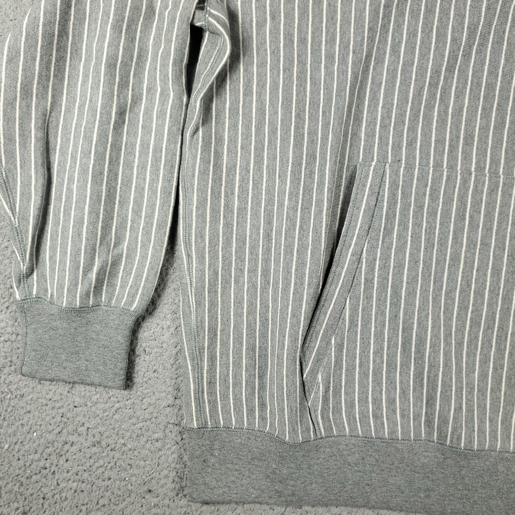 Puma VINTAGE Puma Hoodie Mens Size Large Gray Striped Pullover All Seasons Casual Japan Size US L / EU 52-54 / 3 - 4 Thumbnail