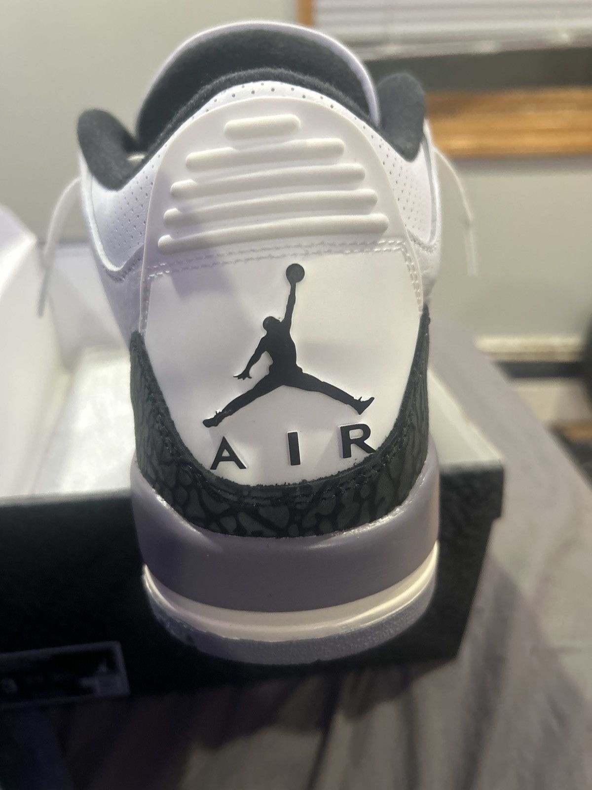 Jordan Brand Air Jordan 3 Size US 13 / EU 46 - 5 Thumbnail