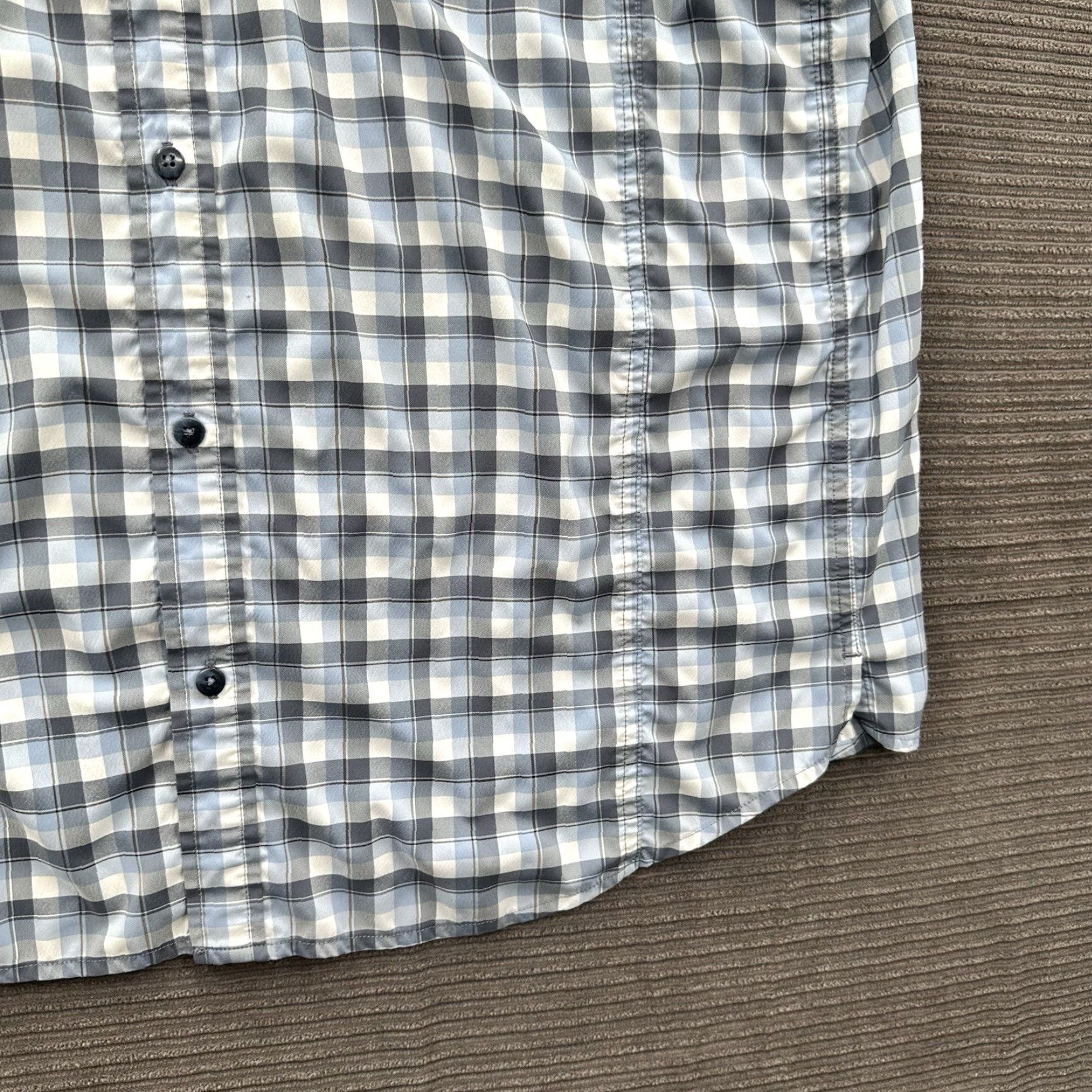 Vintage REI Shirt Men XL Blue Plaid Polyester Button Up Vented Outdoor Hiking Exploring Shirt Size US XL / EU 56 / 4 - 7 Thumbnail