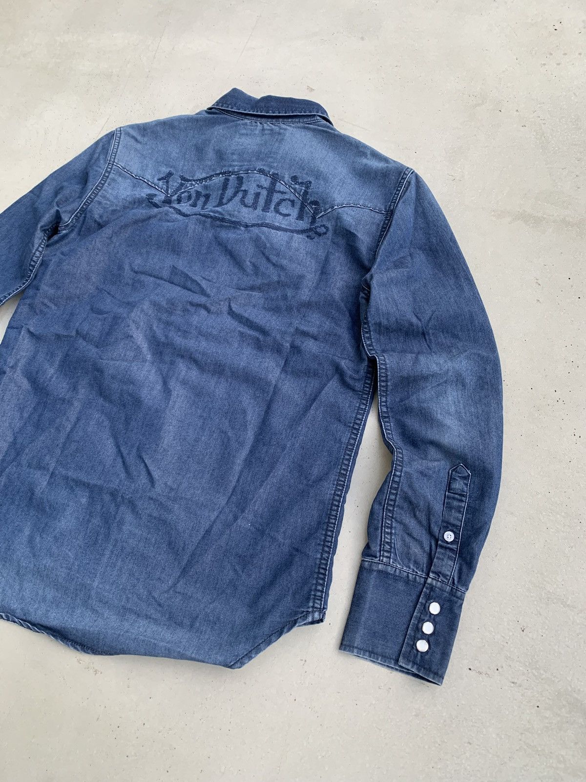 Von Dutch Von Dutch Denim Shirt Vintage Washed Avantgarde Big Logo Size S / US 4 / IT 40 - 3 Thumbnail