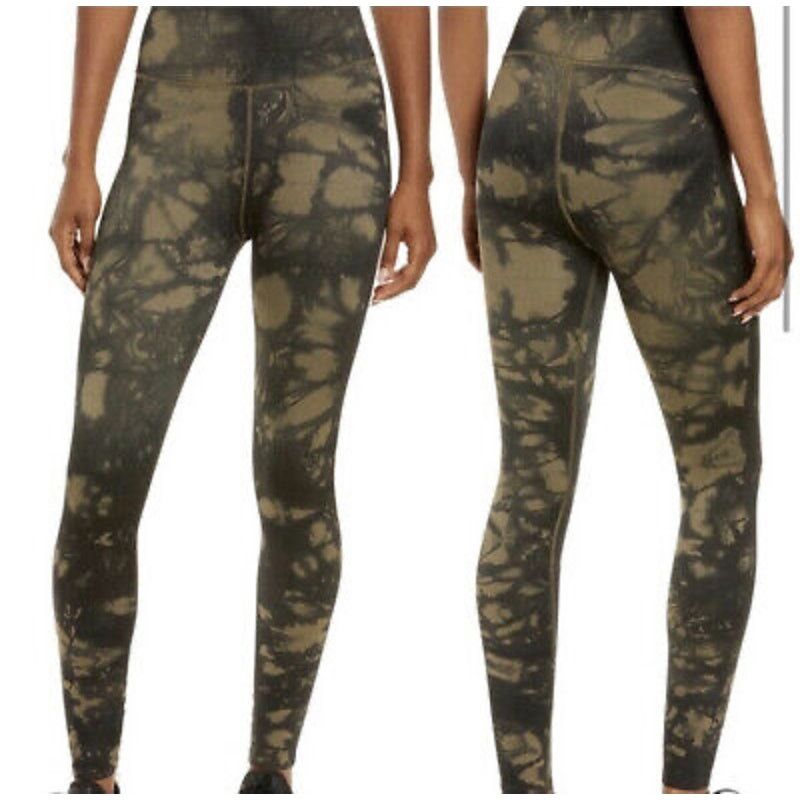Nordstrom Good American | Agave Tie Dye Good Waist Leggings Size 32" / US 10 / IT 46 - 10 Thumbnail