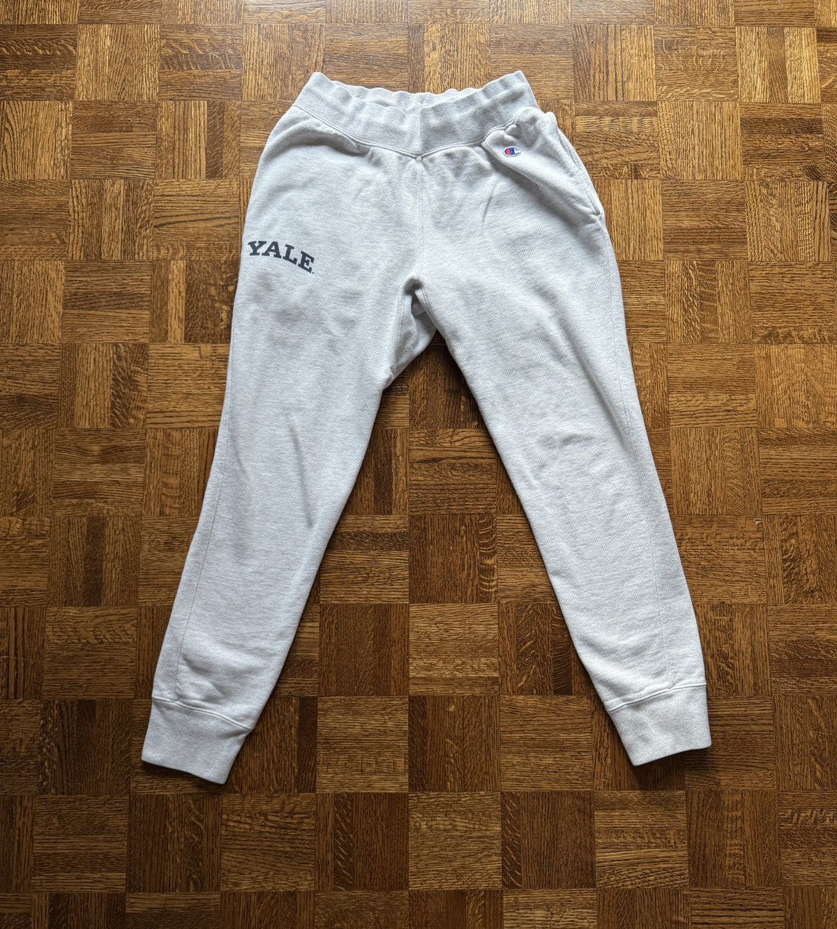 Champion Yale University Champion Reverse Weave Sweatpants Joggers Size US 30 / EU 46 - 1 Thumbnail