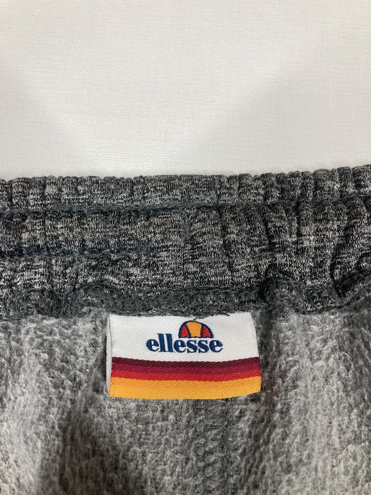 Ellesse × Vintage Ellesse shorts size M lampas Size US 30 / EU 46 - 5 Thumbnail