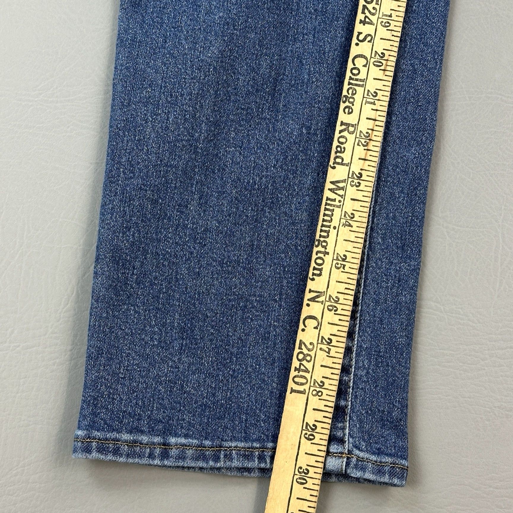 American Eagle Outfitters American Eagle Outfitters Jeans Mens 33x30 Blue Medium Wash Denim Original Straight Stretch Size US 33 - 3 Thumbnail