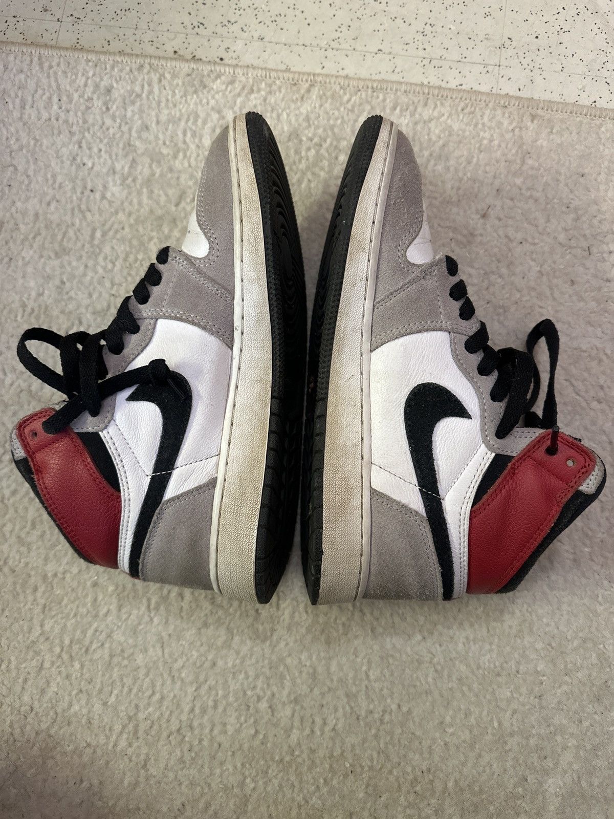 Jordan Brand × Nike Jordan 1 Grey and White Size US 7 / EU 40 - 2 Thumbnail