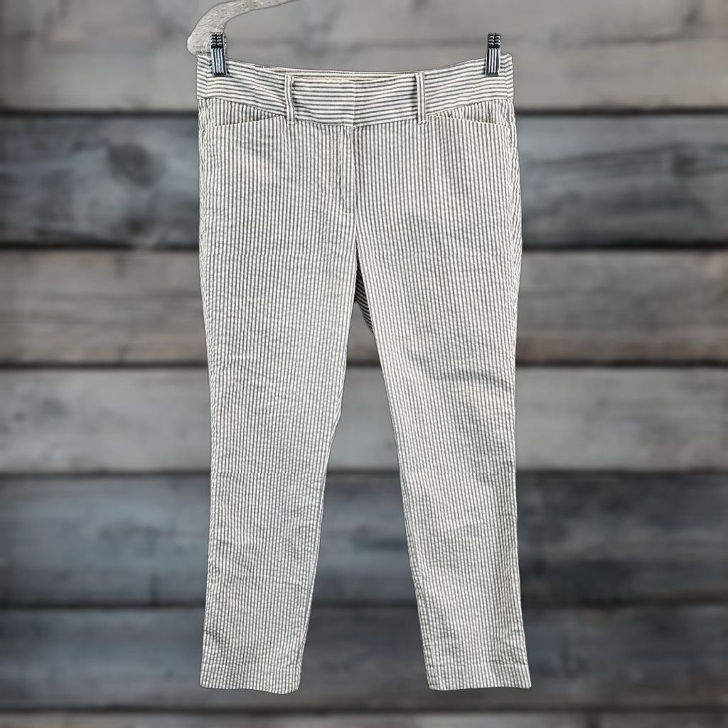 Loft LOFT Ann Taylor Womens Skinny Ankle Pants Sz 6P Gray White Stripe Knit Cotton Blend Seersucker Pattern Petite Size 28" / US 6 / IT 42 - 1 Thumbnail