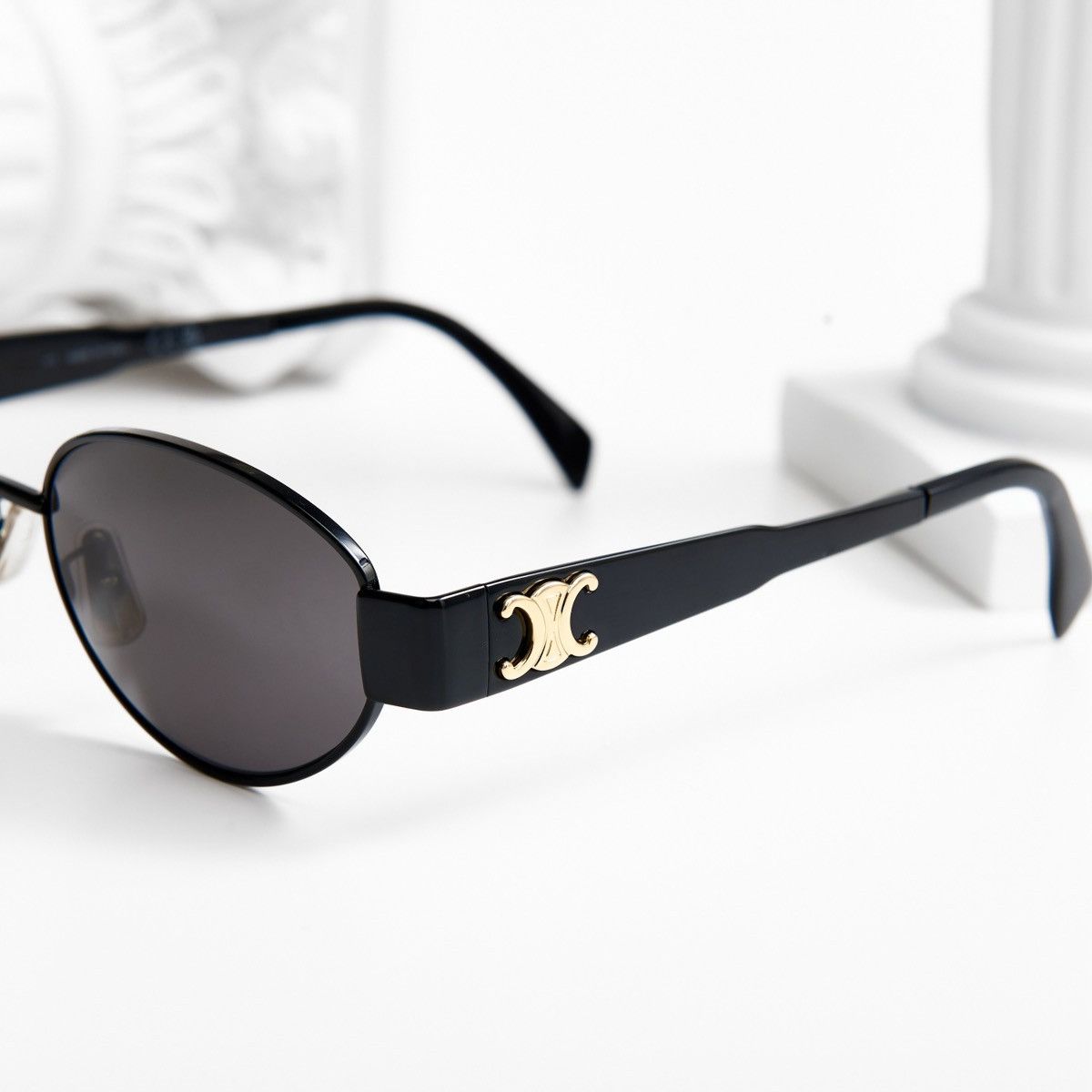 Celine CELINE CL40235U 01A SUNGLASSES Size ONE SIZE - 3 Thumbnail
