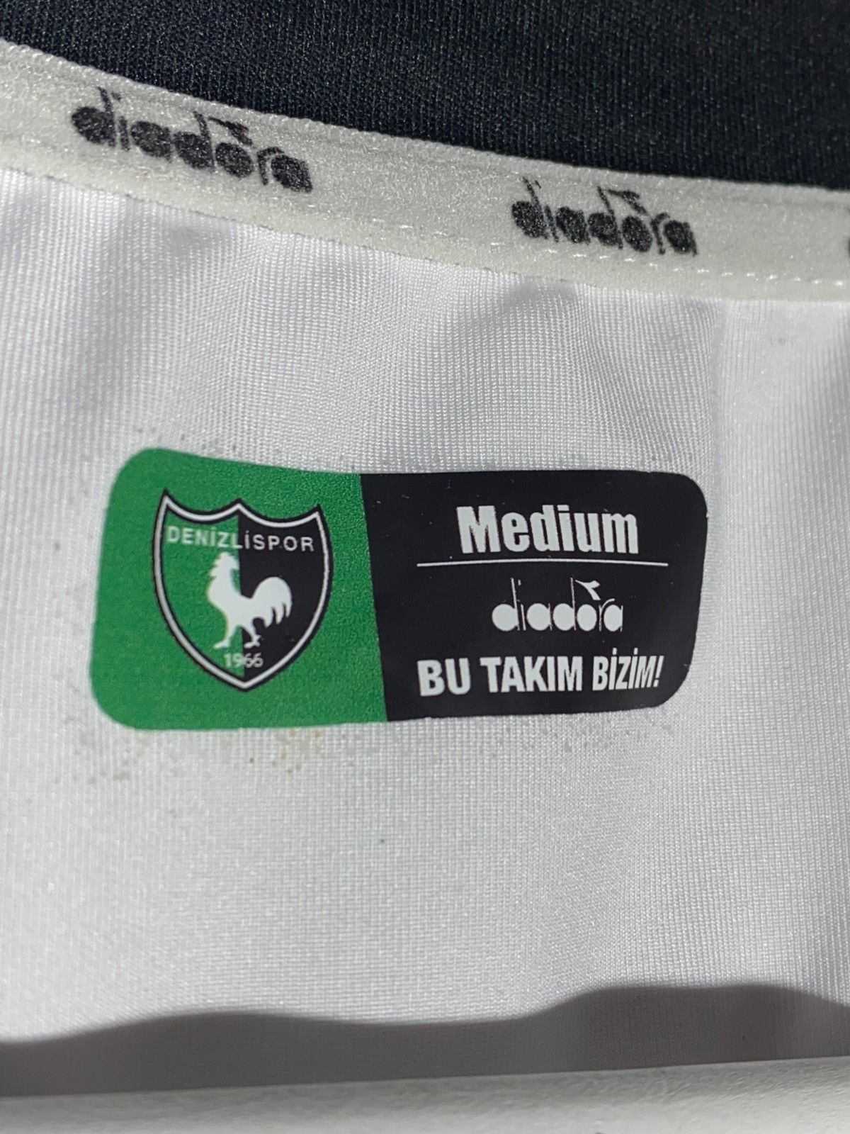 Diadora Diadora Denizlispor 2021/22 Fourth Football Shirt Size US M / EU 48-50 / 2 - 12 Thumbnail