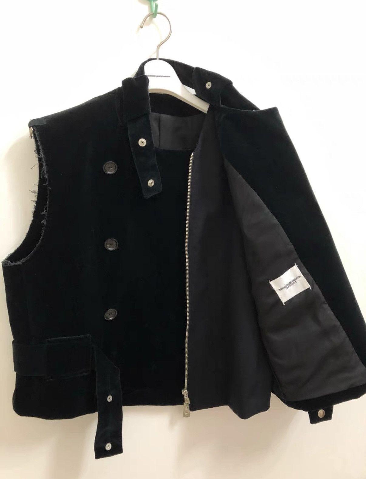 Takahiromiyashita The Soloist. TAKAHIROMIYASHITA THE SOLOIST takahiro miyashita vest Size US S / EU 44-46 / 1 - 4 Thumbnail