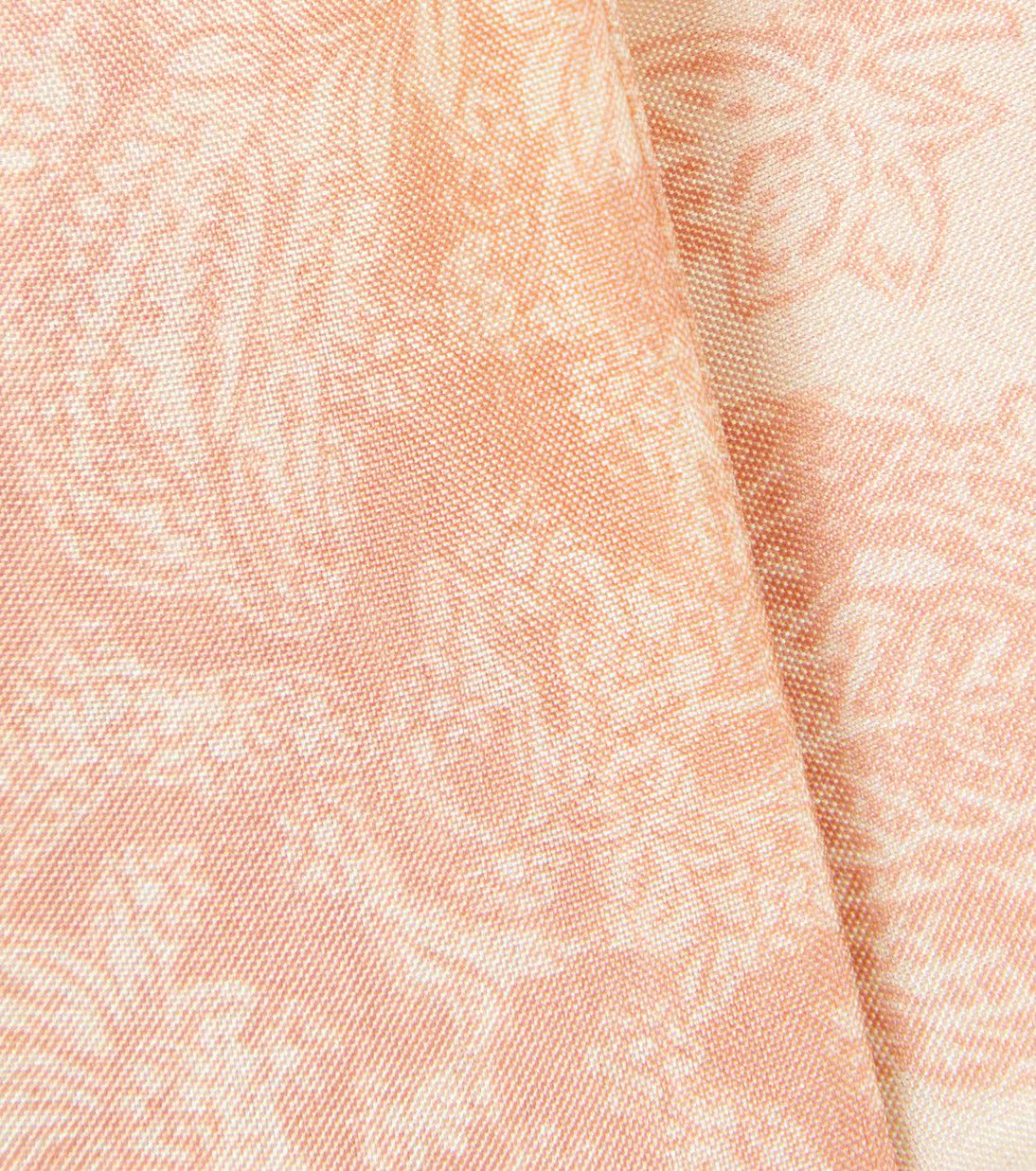 Loro Piana o1srvl11e0325 FAN9388 Size: OS / Scarf in Ivory & Orange Size ONE SIZE - 4 Thumbnail