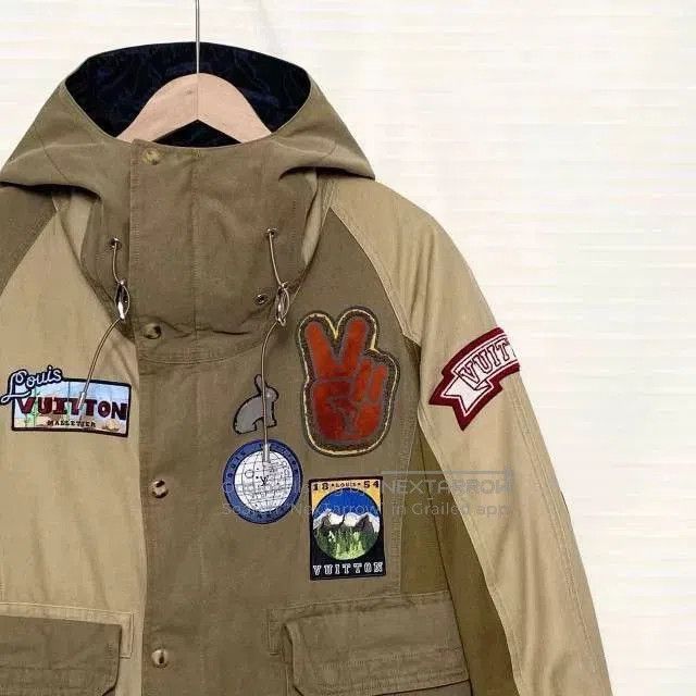 Louis Vuitton LV x DSM Victory Gesture Badge Hooded Jacket. Size US S / EU 44-46 / 1 - 3 Thumbnail