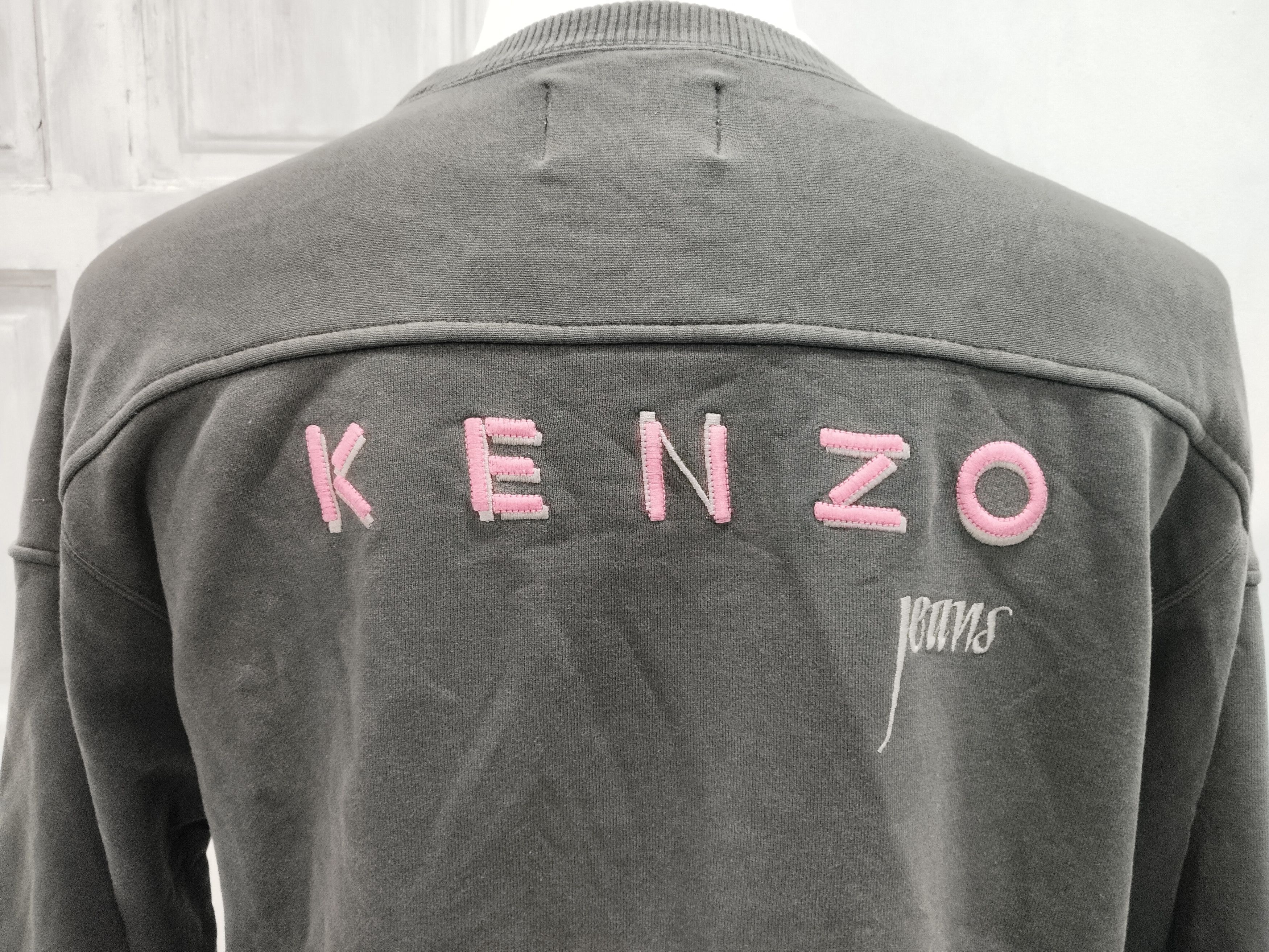 Kenzo × Vintage Vintage Faded Kenzo Skateboard Fashion Sweatshirt Size US XL / EU 56 / 4 - 5 Thumbnail