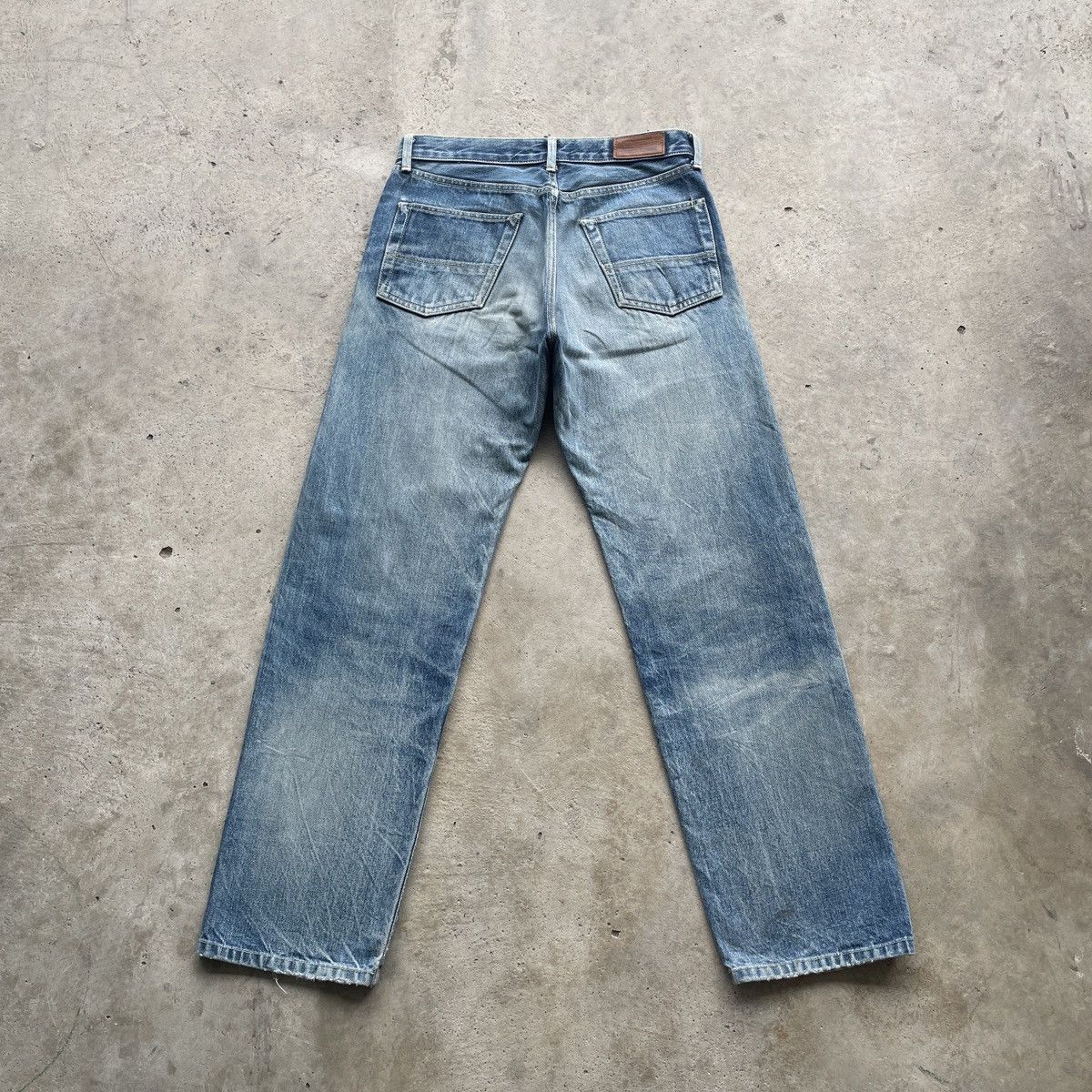Jean × Paul Smith W31 Paul Smith Jeans Distressed Selvedge Faded Denim Pants Size US 31 - 12 Thumbnail