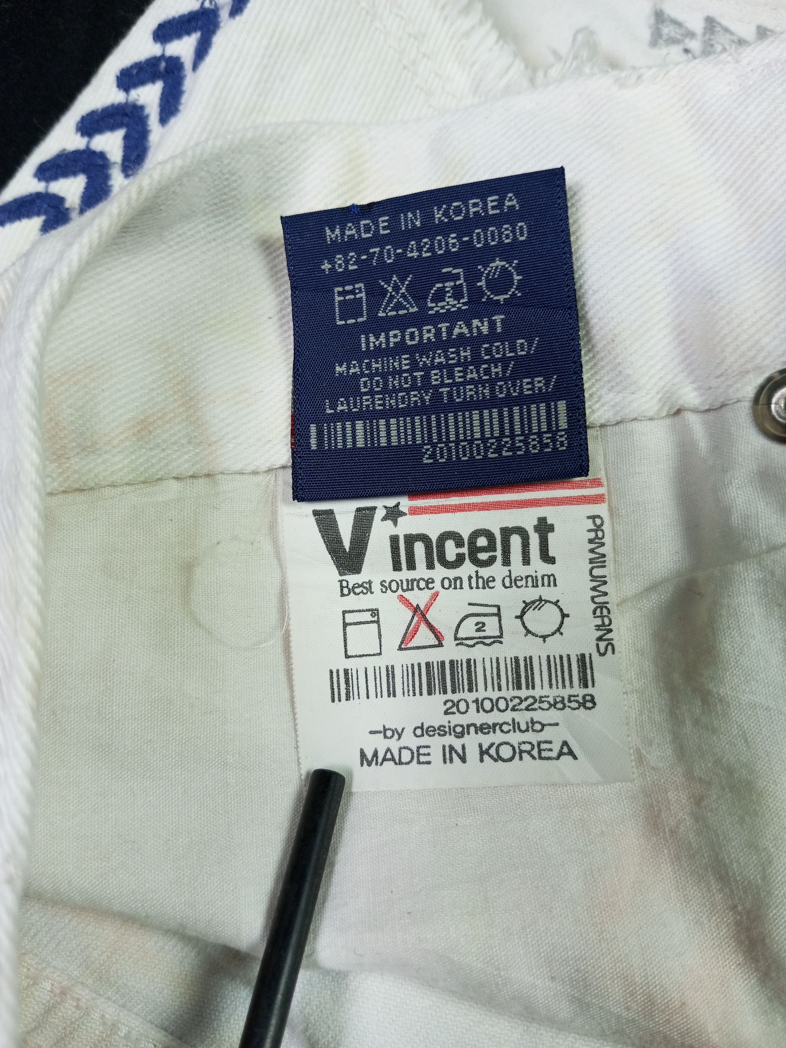 Japanese Brand Vincent by Designer Club Jeans denim shorts ☠️✨ Size 22" - 14 Thumbnail