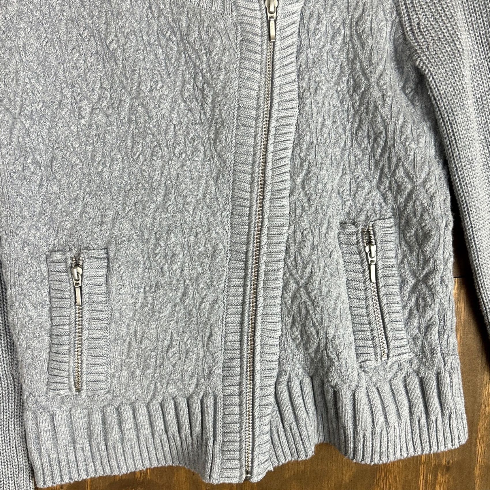 Victoria's Secret Victoria Secret Womens Sweater Gray Zip Texture Cashmere Blend Stretch Medium Size M / US 6-8 / IT 42-44 - 3 Thumbnail