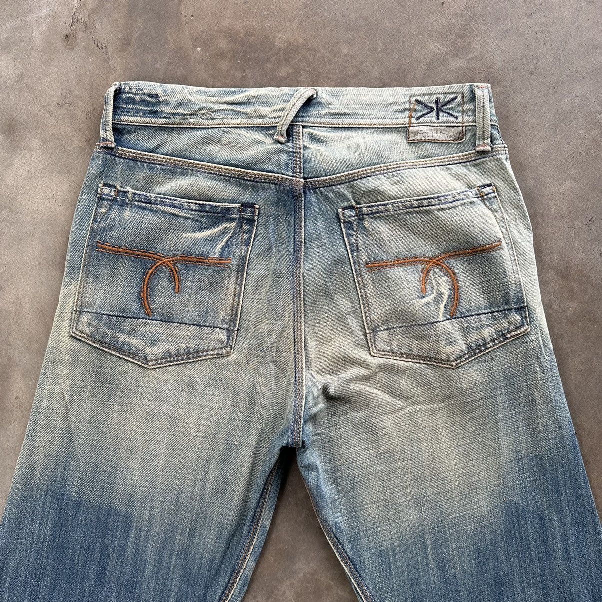 Japanese Brand Vintage Japanese Raw Distressed Faded Denim Jean Size 32 Size US 31 - 13 Thumbnail