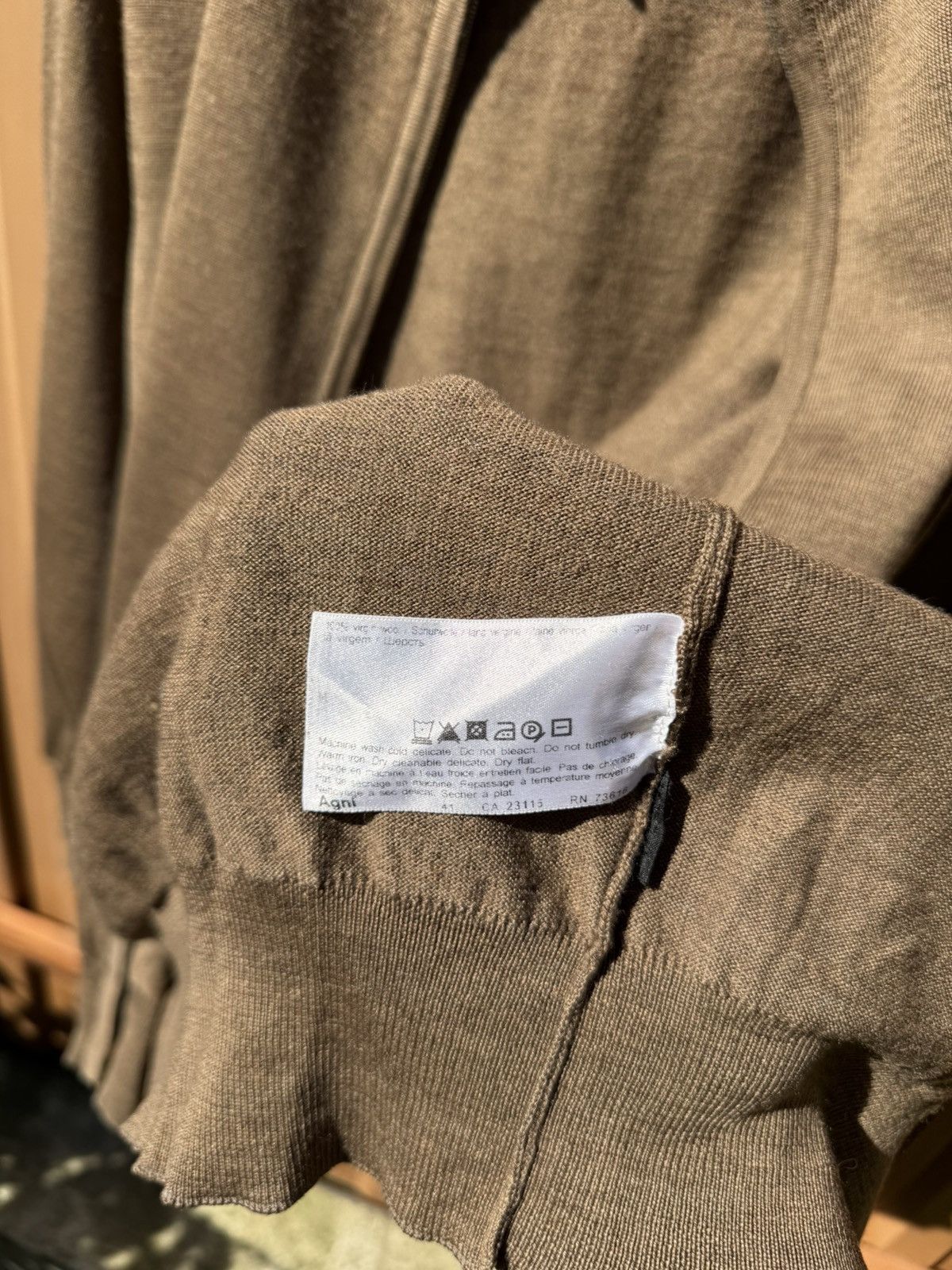 Hugo Boss Luxury Hugo Boss Virgin Wool Full Zip Sweater Made In Italy Size US S / EU 44-46 / 1 - 9 Thumbnail