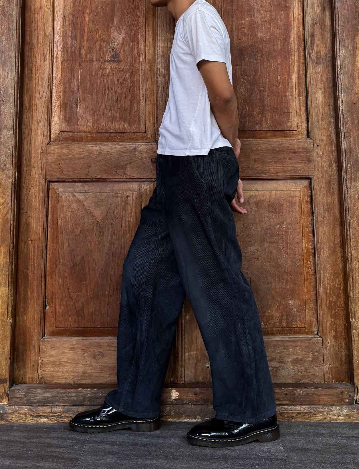 Yohji Yamamoto Dyed Corduroy Loose Trousers Size US 29 - 11 Thumbnail