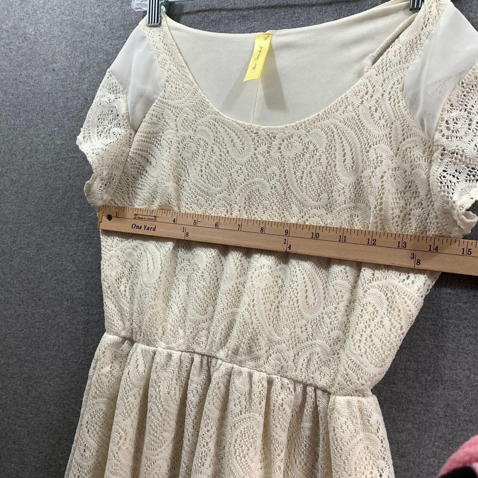 Other Bee Stiched Lace Dress Women Small Lace Dress Size S / US 4 / IT 40 - 3 Thumbnail
