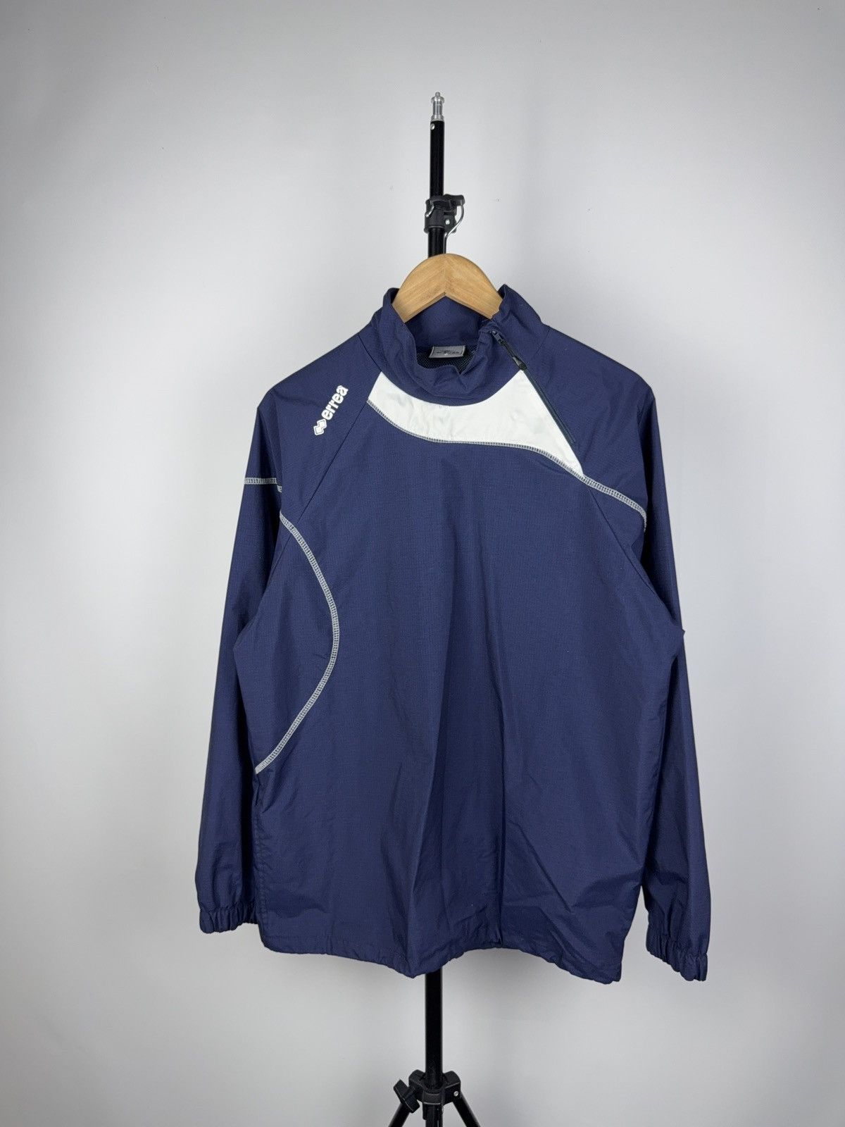 Vintage Vintage 00s Errea Outdoor football jacket Y2K rare Size US S / EU 44-46 / 1 - 1 Thumbnail