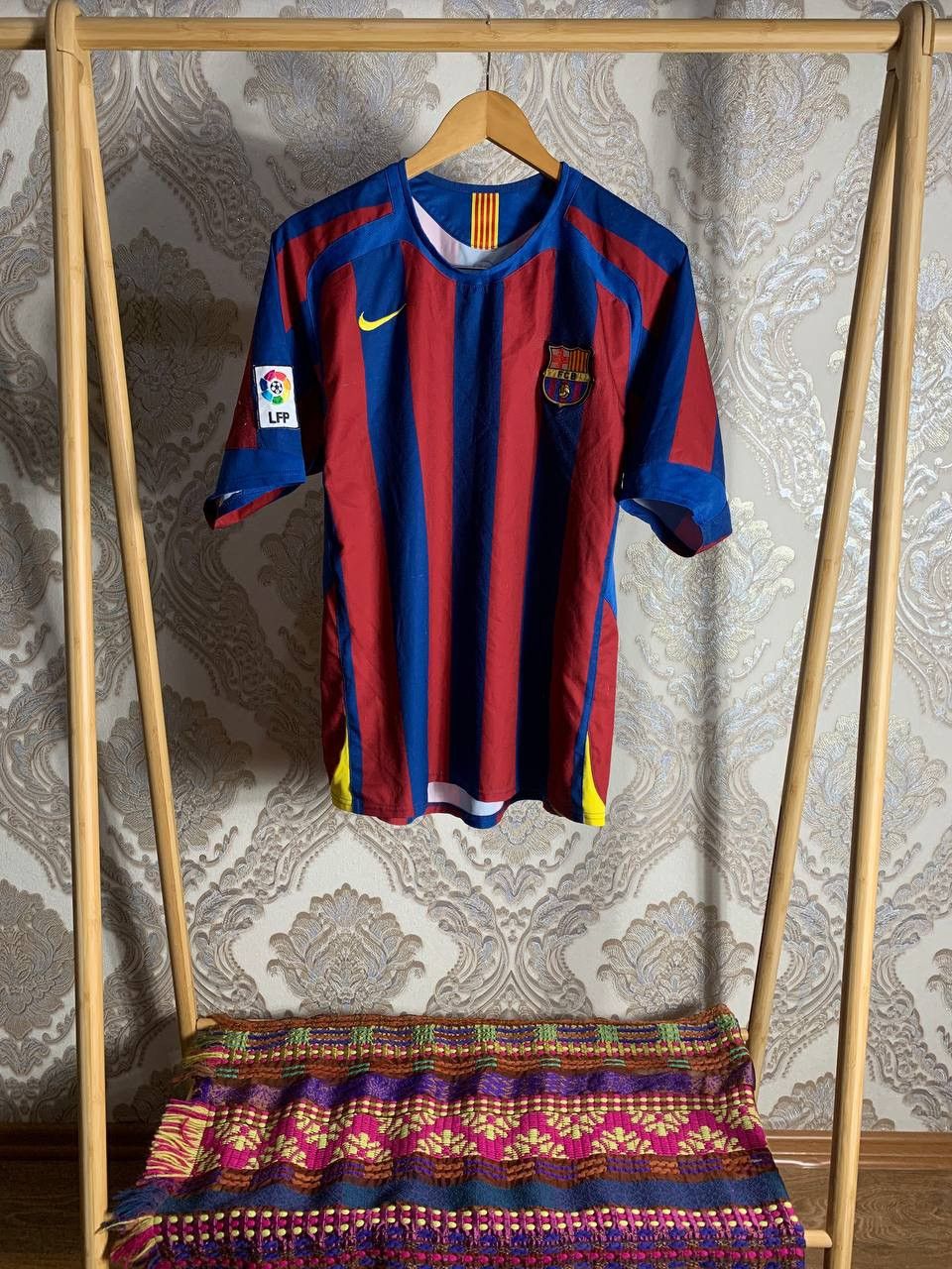 Nike × Vintage VERY RARE NI FC BARCELONA SPAIN SOCCER JERSEY BLOKECORE 90s Size US M / EU 48-50 / 2 - 2 Thumbnail