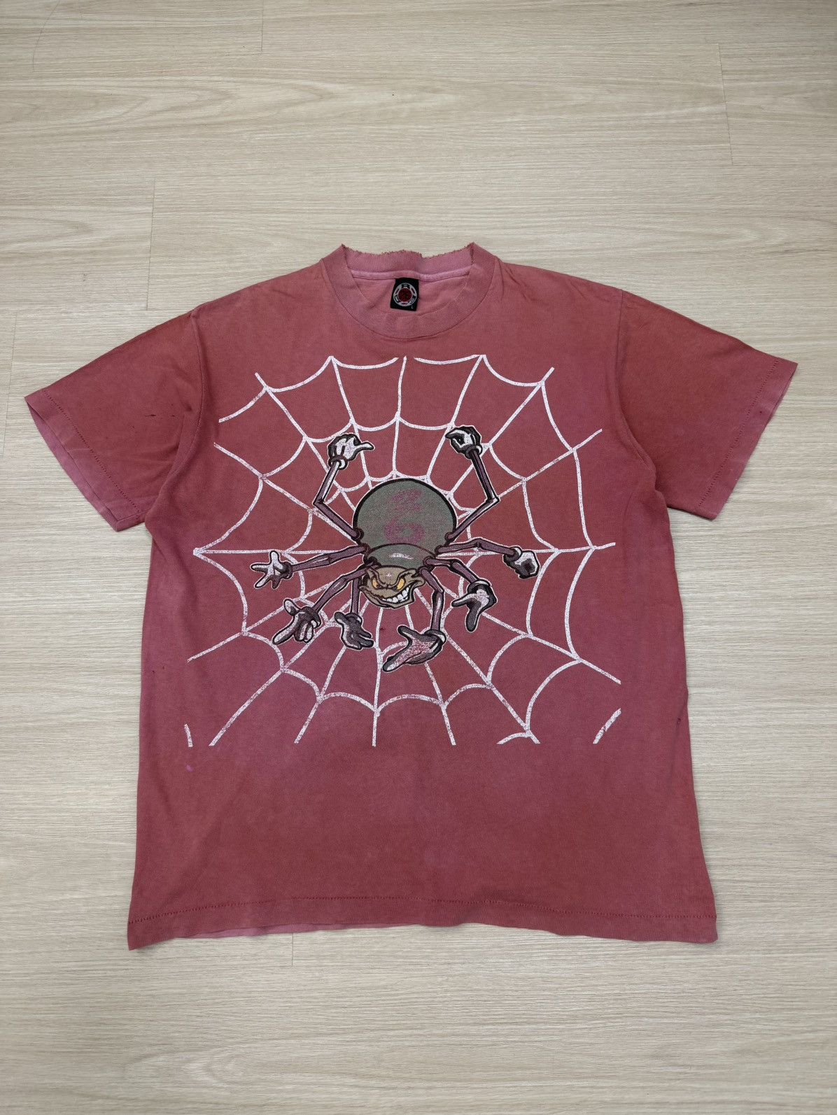 Vintage 26 red skateboard t-shirt