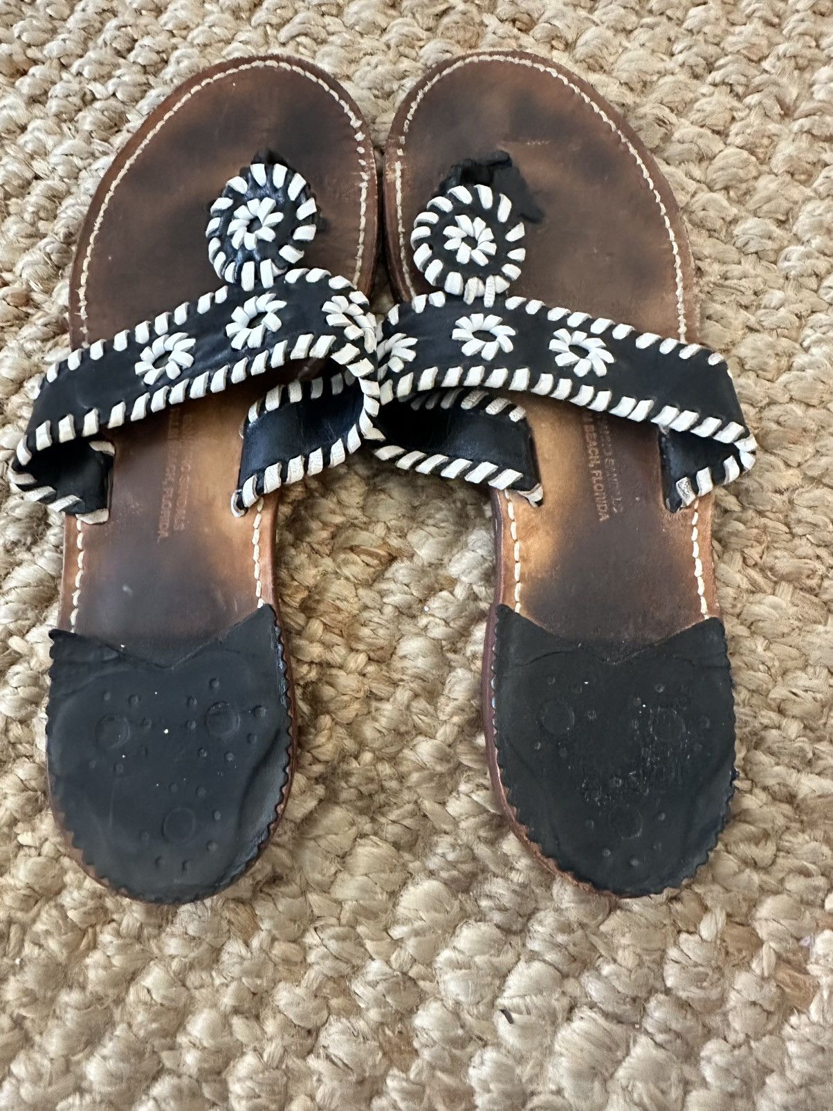 Other Bonanno Women's Leather Palm Beach Sandals SIZE 10 Size US 10 / IT 40 - 2 Thumbnail