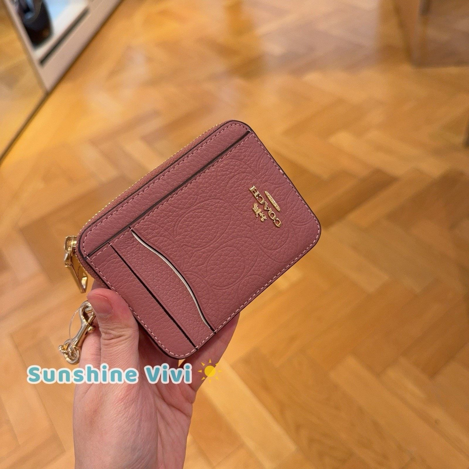 Coach NWT Coach Zip Card Case Zip Card Case Leather CCS83 PEONY Size ONE SIZE - 7 Thumbnail