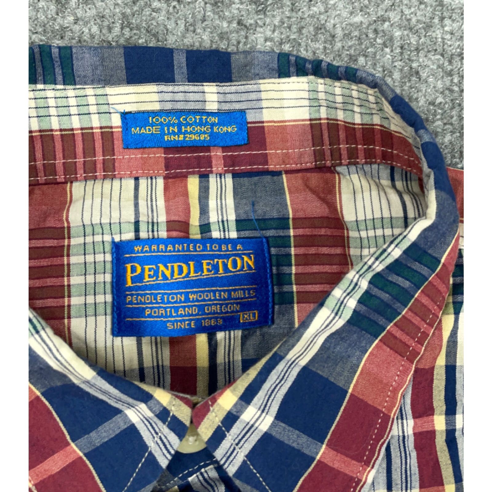 Pendleton Pendleton Shirt ‑ Plaid Cotton Lightweight Button-Up XL Men Red Gray Classic Preppy 90s Work Casual Button-Down Size US XL / EU 56 / 4 - 7 Thumbnail