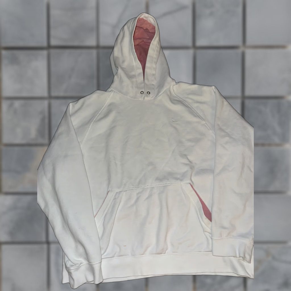 Nike VINTAGE Nike Hoodie Men Large White Silver Character 23x26 Pullover Regular Gear Metal Theme Size US L / EU 52-54 / 3 - 1 Thumbnail