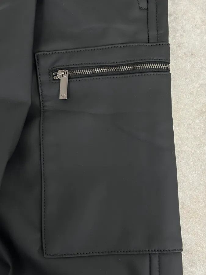Emporio Armani AW2022 Emporio Armani Black Eco Leather Cargo Pants Size US 34 / EU 50 - 9 Thumbnail
